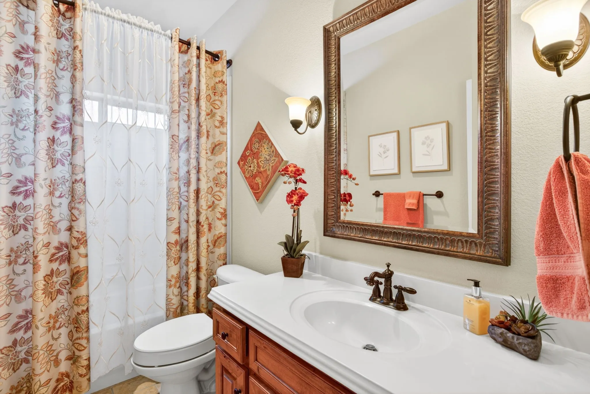 Single Family Residence For Sale in Tarrant County , 7233 Granville Drive, Mansfield, Texas 76063, 4 Bedroom, 4 Bathroom, 3 Garage spaces, 3,251 Sqft, built in 2006, mls#21284693, Real Estate Agent in Mansfield, Homes For Sale in Tarrant county, Homes For Sale in Mansfield, Realtor in Mansfield Texas, Real Estate Brokerage Independent Realty Texas, Luminita Cordes Realtor