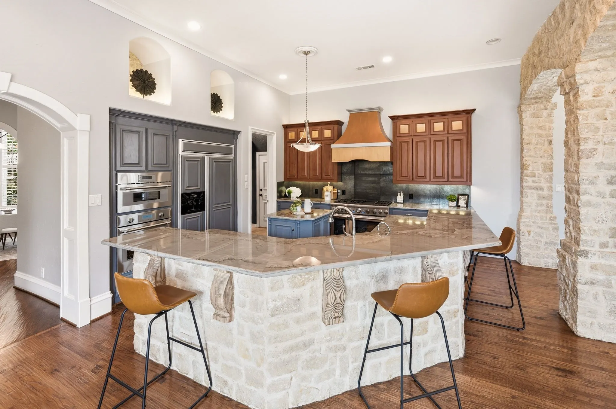 Single Family Residence For Sale in Denton County , 3091 Whispering Oaks Drive, Highland Village, Texas 75077, 5 Bedroom, 5 Bathroom, 3 Garage spaces, 4,668 Sqft, built in 2000, mls#21283186, Real Estate Agent in Highland Village, Homes For Sale in Denton county, Homes For Sale in Highland Village, Realtor in Highland Village Texas, Real Estate Brokerage Independent Realty Texas, Luminita Cordes Realtor