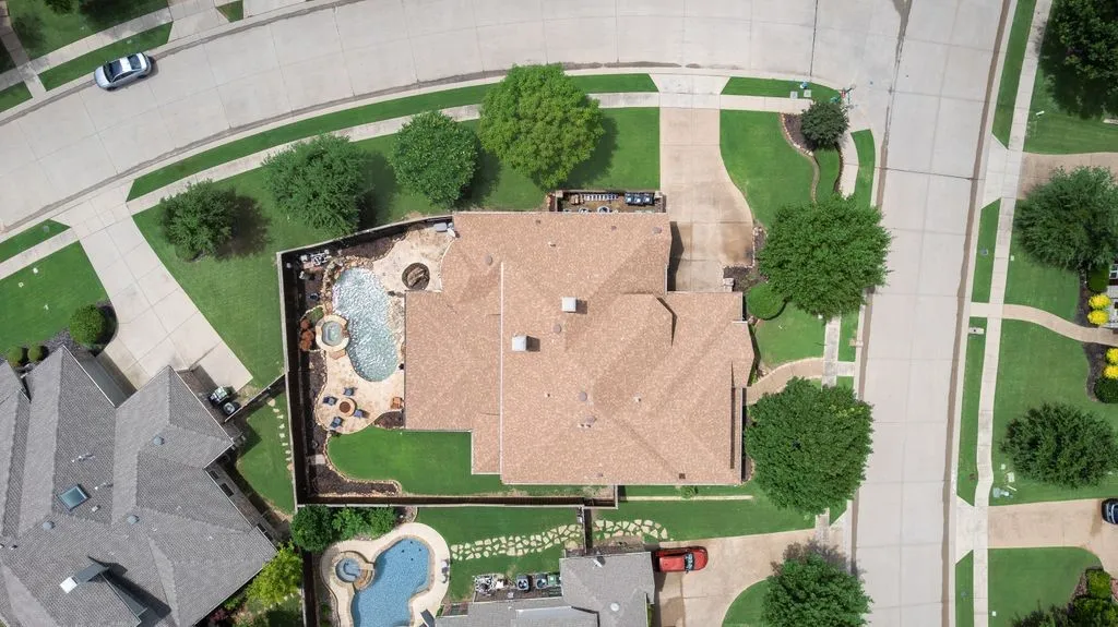 Single Family Residence For Sale in Collin County , 710 Essex Drive, Prosper, Texas 75078, 5 Bedroom, 5 Bathroom, 3 Garage spaces, 4,555 Sqft, built in 2009, mls#21282312, Real Estate Agent in Prosper, Homes For Sale in Collin county, Homes For Sale in Prosper, Realtor in Prosper Texas, Real Estate Brokerage Independent Realty Texas, Luminita Cordes Realtor