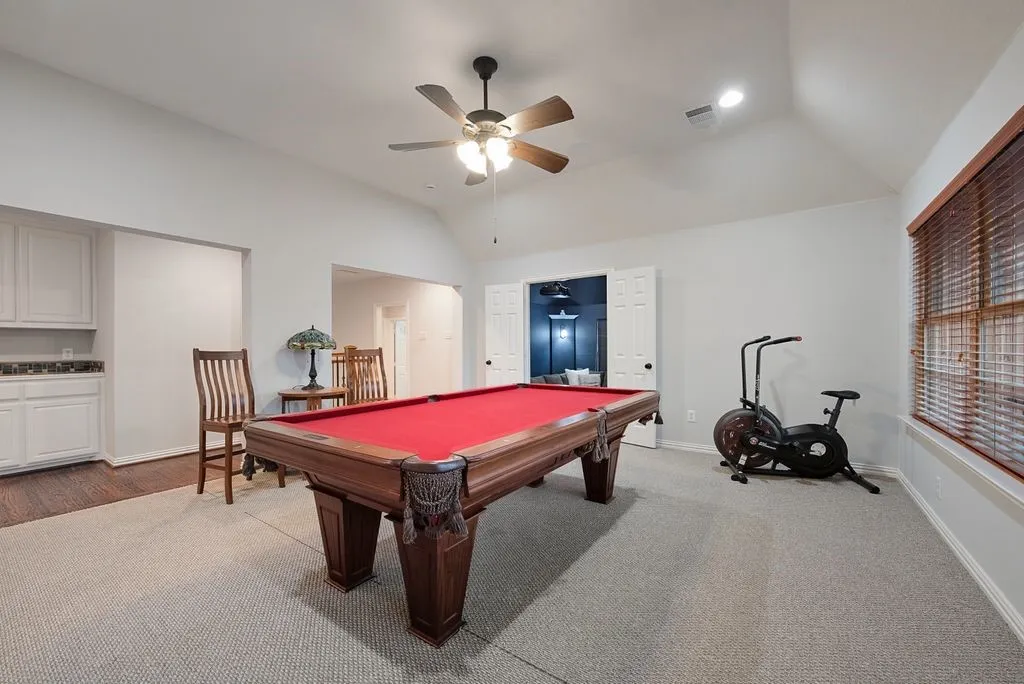 Single Family Residence For Sale in Collin County , 710 Essex Drive, Prosper, Texas 75078, 5 Bedroom, 5 Bathroom, 3 Garage spaces, 4,555 Sqft, built in 2009, mls#21282312, Real Estate Agent in Prosper, Homes For Sale in Collin county, Homes For Sale in Prosper, Realtor in Prosper Texas, Real Estate Brokerage Independent Realty Texas, Luminita Cordes Realtor