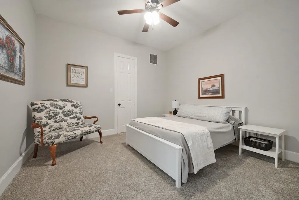 Single Family Residence For Sale in Collin County , 710 Essex Drive, Prosper, Texas 75078, 5 Bedroom, 5 Bathroom, 3 Garage spaces, 4,555 Sqft, built in 2009, mls#21282312, Real Estate Agent in Prosper, Homes For Sale in Collin county, Homes For Sale in Prosper, Realtor in Prosper Texas, Real Estate Brokerage Independent Realty Texas, Luminita Cordes Realtor