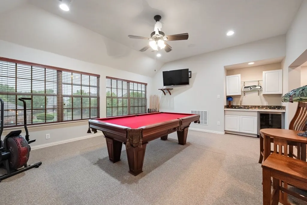 Single Family Residence For Sale in Collin County , 710 Essex Drive, Prosper, Texas 75078, 5 Bedroom, 5 Bathroom, 3 Garage spaces, 4,555 Sqft, built in 2009, mls#21282312, Real Estate Agent in Prosper, Homes For Sale in Collin county, Homes For Sale in Prosper, Realtor in Prosper Texas, Real Estate Brokerage Independent Realty Texas, Luminita Cordes Realtor