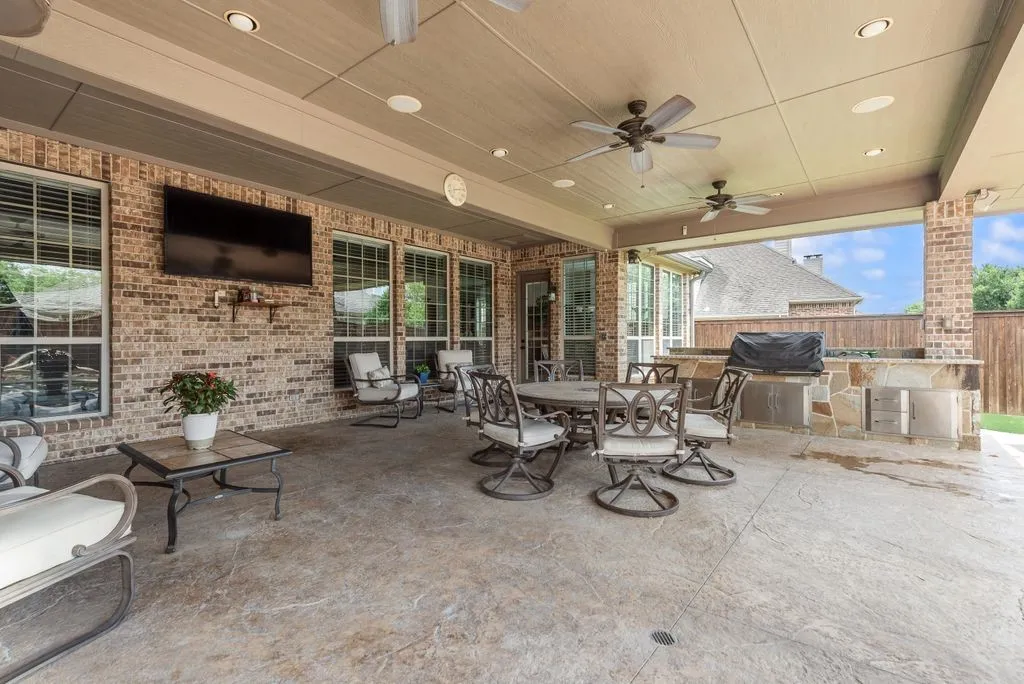 Single Family Residence For Sale in Collin County , 710 Essex Drive, Prosper, Texas 75078, 5 Bedroom, 5 Bathroom, 3 Garage spaces, 4,555 Sqft, built in 2009, mls#21282312, Real Estate Agent in Prosper, Homes For Sale in Collin county, Homes For Sale in Prosper, Realtor in Prosper Texas, Real Estate Brokerage Independent Realty Texas, Luminita Cordes Realtor