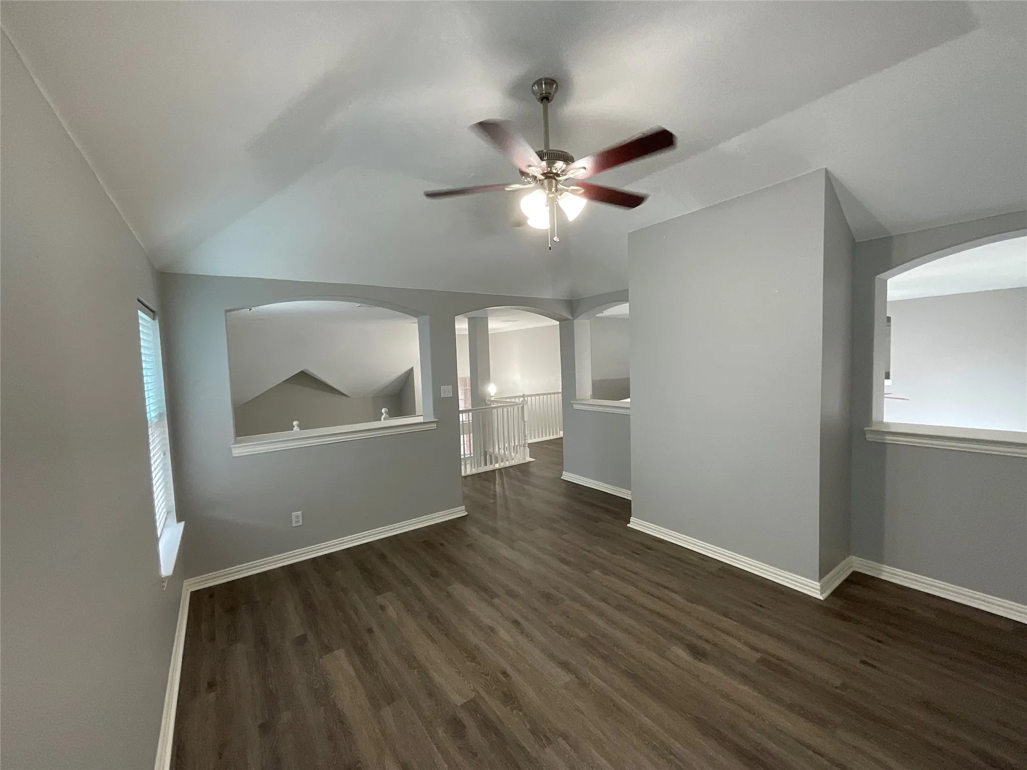 Single Family Residence For Sale in Denton County , 1055 Heathrow Drive, Frisco, Texas 75036, 4 Bedroom, 4 Bathroom, 2 Garage spaces, 3,570 Sqft, built in 2001, mls#21283808, Real Estate Agent in Frisco, Homes For Sale in Denton county, Homes For Sale in Frisco, Realtor in Frisco Texas, Real Estate Brokerage Independent Realty Texas, Luminita Cordes Realtor