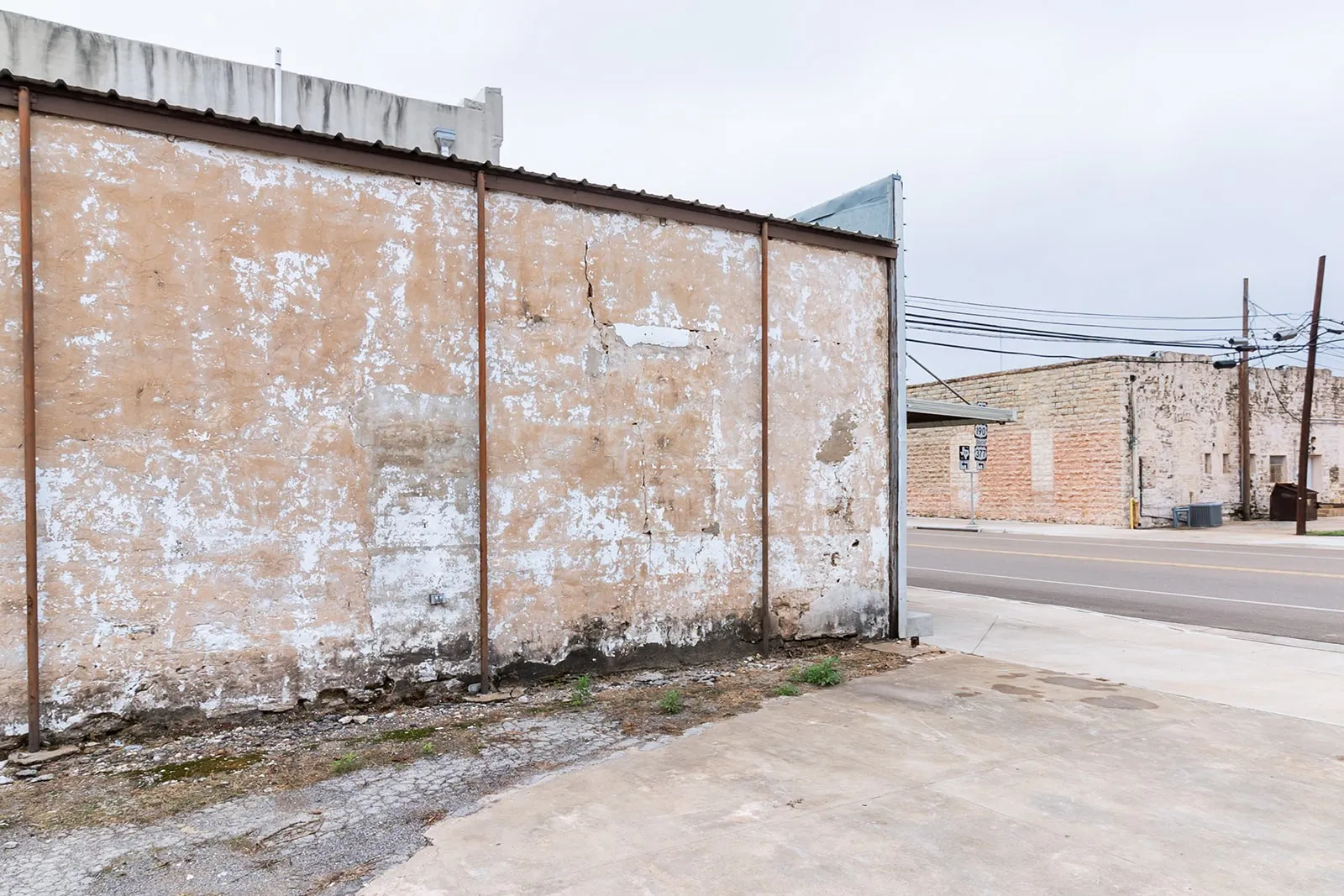 Retail For Sale in Mc Culloch County , 210 N Bridge, Brady, Texas 76825, 0, 0, Garage spaces, 0 Sqft, built in 1920, Price $119,000, mls#21285276, Real Estate Agent in Brady, Homes For Sale in Mc Culloch county, Homes For Sale in Brady, Realtor in Brady Texas, Real Estate Brokerage Independent Realty Texas, Luminita Cordes Realtor