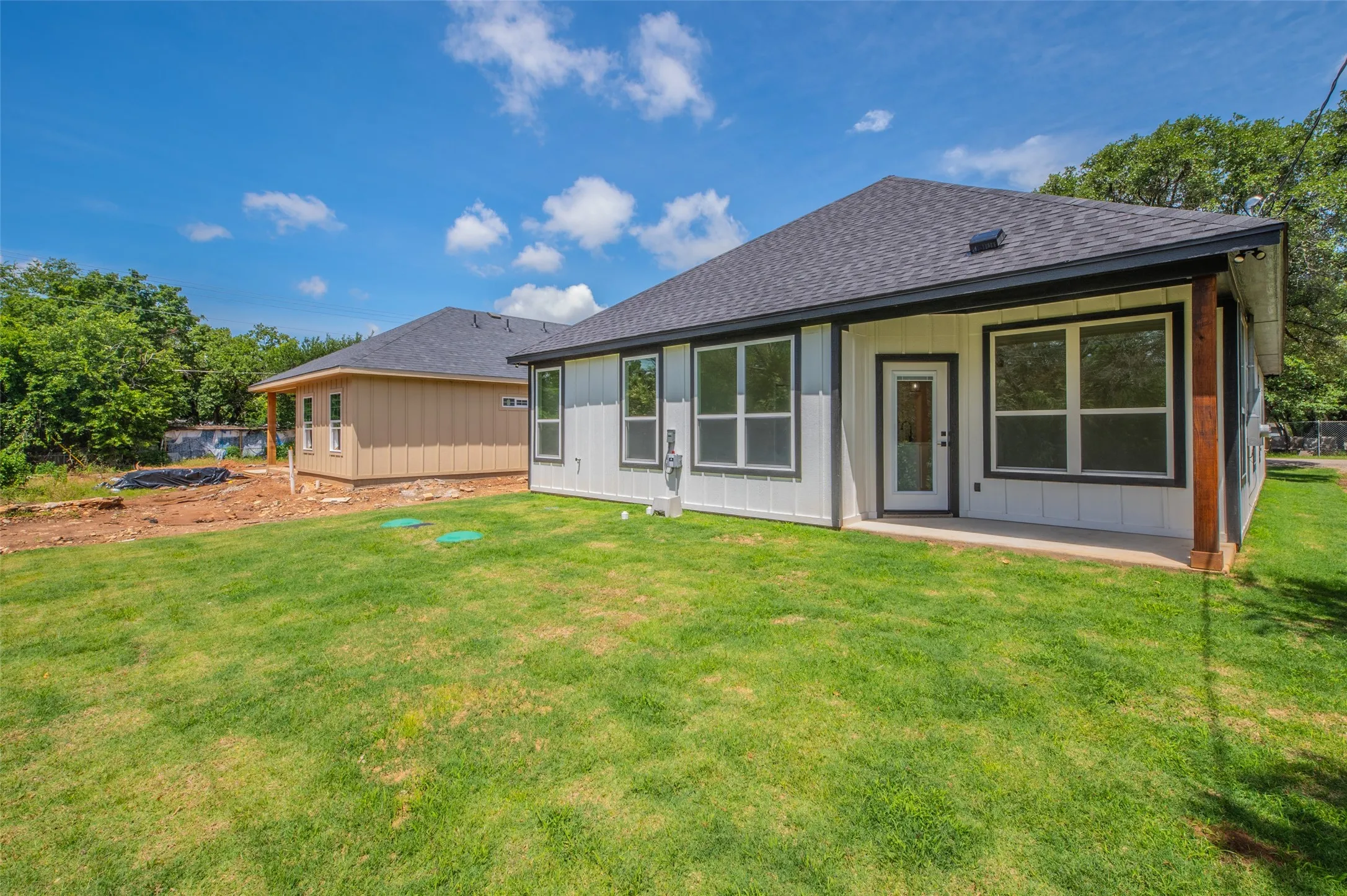 Single Family Residence For Sale in Hood County , 2719 Sycamore Court, Granbury, Texas 76048, 3 Bedroom, 2 Bathroom, 1 Garage spaces, 1,411 Sqft, built in 2026, mls#21281980, Real Estate Agent in Granbury, Homes For Sale in Hood county, Homes For Sale in Granbury, Realtor in Granbury Texas, Real Estate Brokerage Independent Realty Texas, Luminita Cordes Realtor