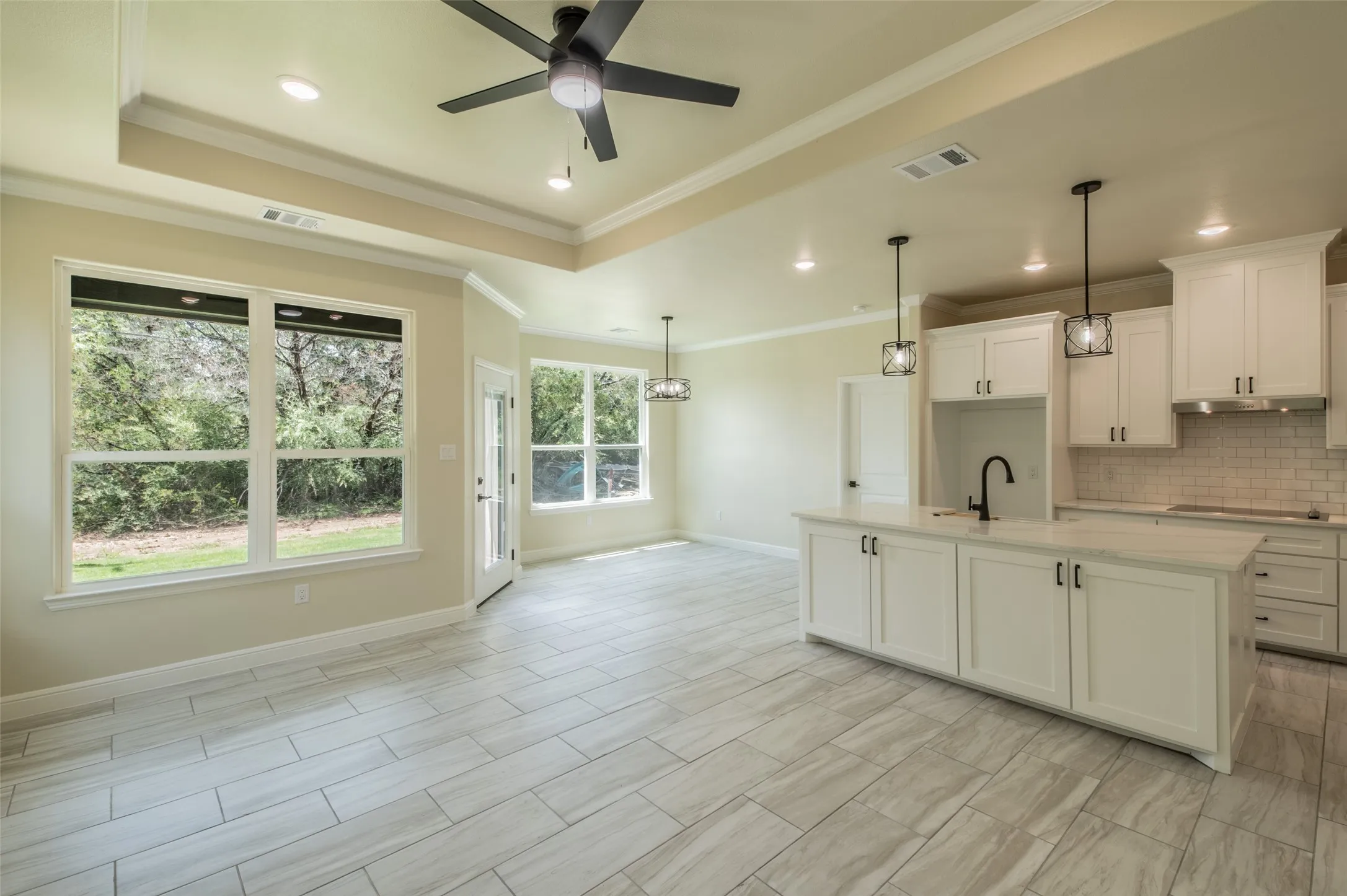 Single Family Residence For Sale in Hood County , 2719 Sycamore Court, Granbury, Texas 76048, 3 Bedroom, 2 Bathroom, 1 Garage spaces, 1,411 Sqft, built in 2026, mls#21281980, Real Estate Agent in Granbury, Homes For Sale in Hood county, Homes For Sale in Granbury, Realtor in Granbury Texas, Real Estate Brokerage Independent Realty Texas, Luminita Cordes Realtor