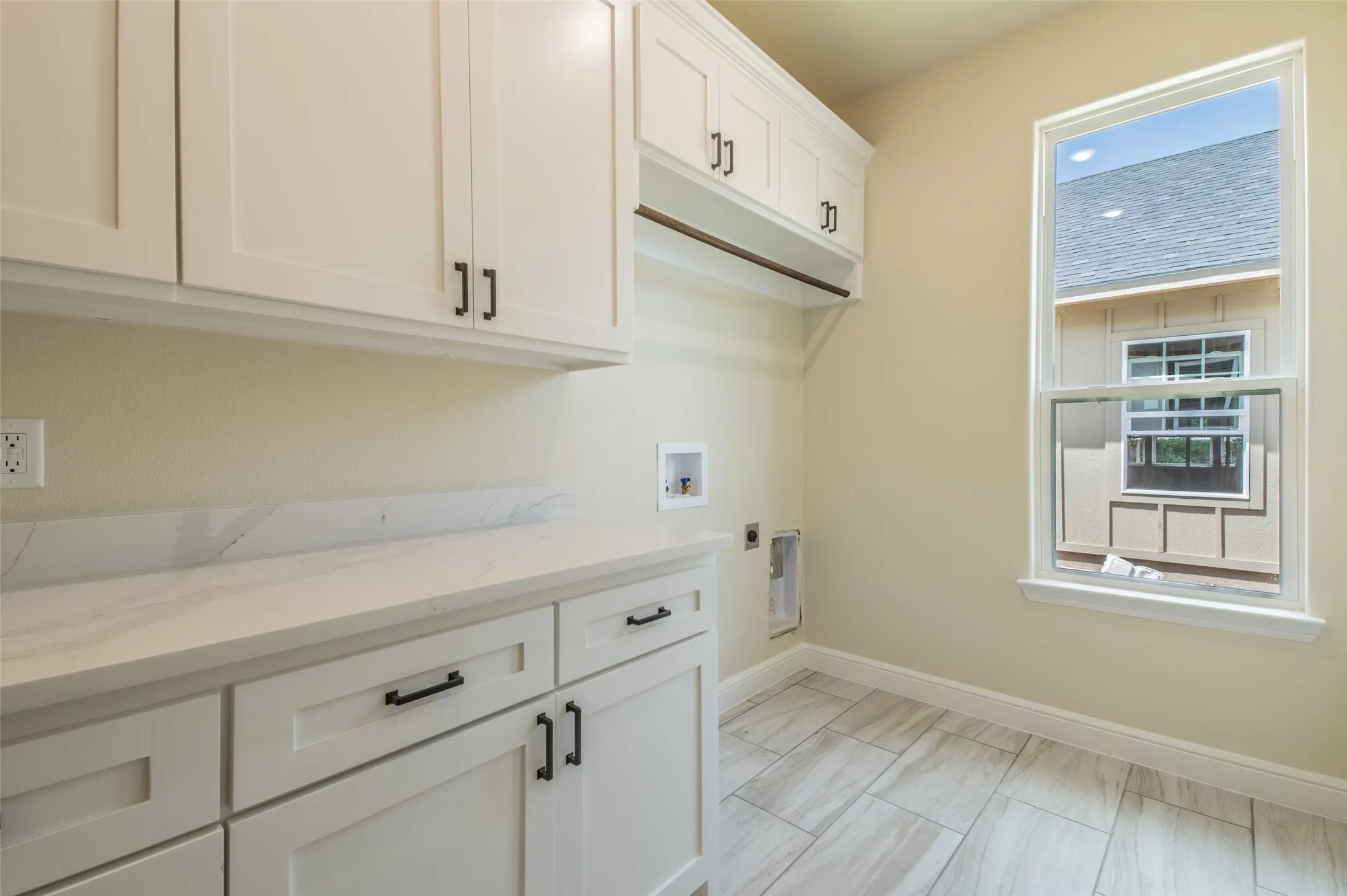 Single Family Residence For Sale in Hood County , 2719 Sycamore Court, Granbury, Texas 76048, 3 Bedroom, 2 Bathroom, 1 Garage spaces, 1,411 Sqft, built in 2026, mls#21281980, Real Estate Agent in Granbury, Homes For Sale in Hood county, Homes For Sale in Granbury, Realtor in Granbury Texas, Real Estate Brokerage Independent Realty Texas, Luminita Cordes Realtor