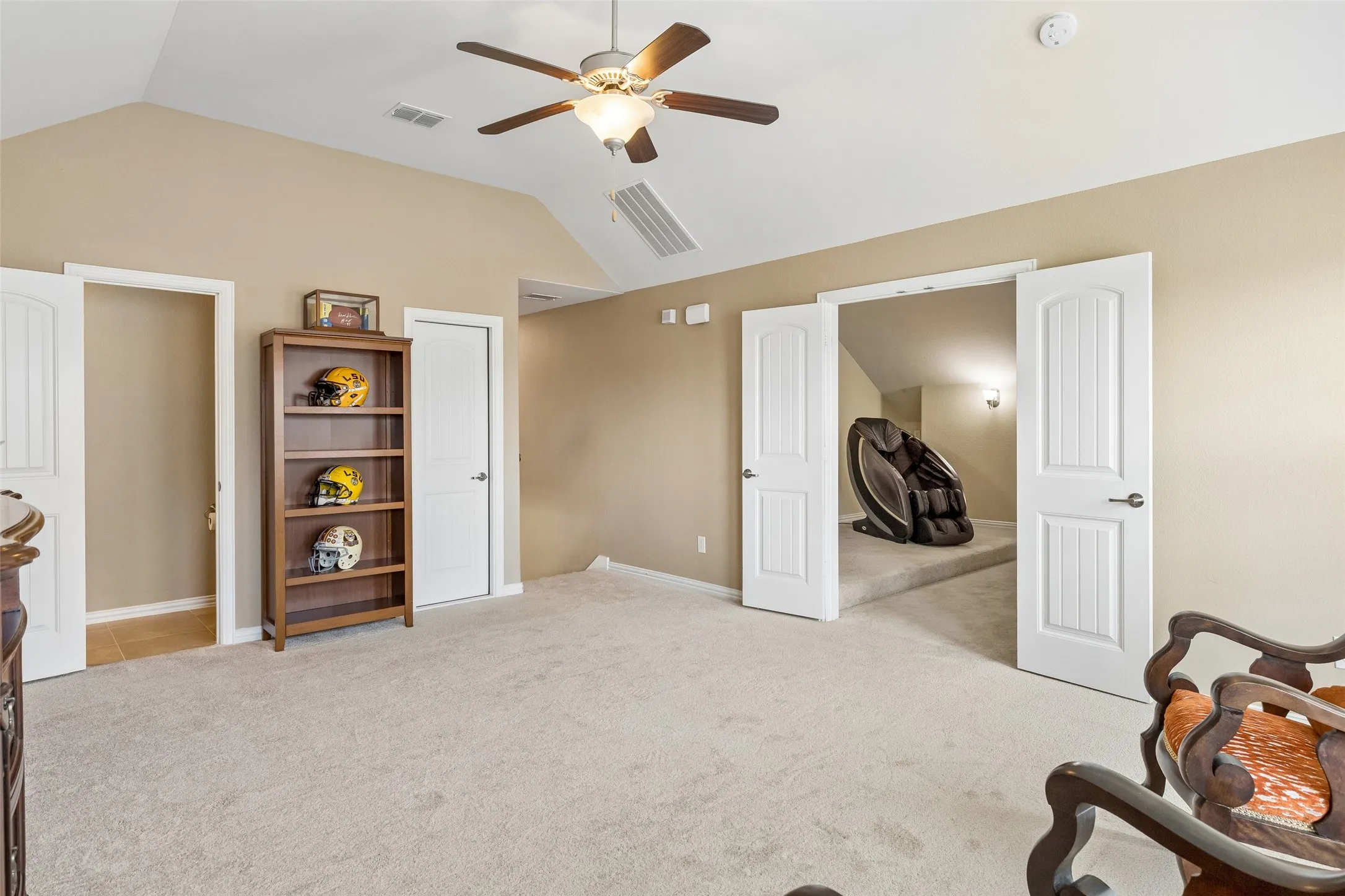Single Family Residence For Sale in Denton County , 16157 Moss Haven Lane, Frisco, Texas 75033, 3 Bedroom, 4 Bathroom, 2 Garage spaces, 2,820 Sqft, built in 2017, mls#21285085, Real Estate Agent in Frisco, Homes For Sale in Denton county, Homes For Sale in Frisco, Realtor in Frisco Texas, Real Estate Brokerage Independent Realty Texas, Luminita Cordes Realtor