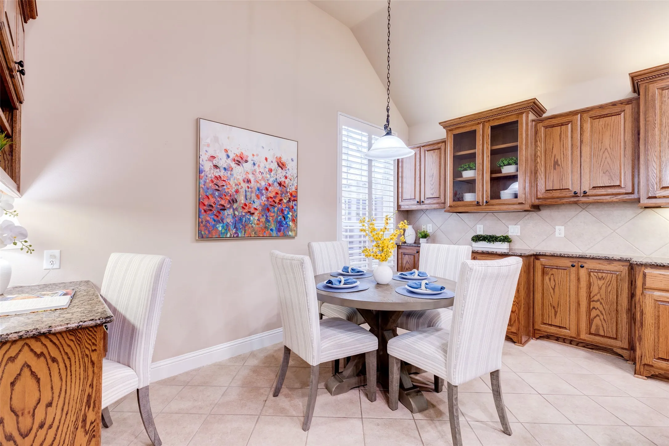 Breakfast area