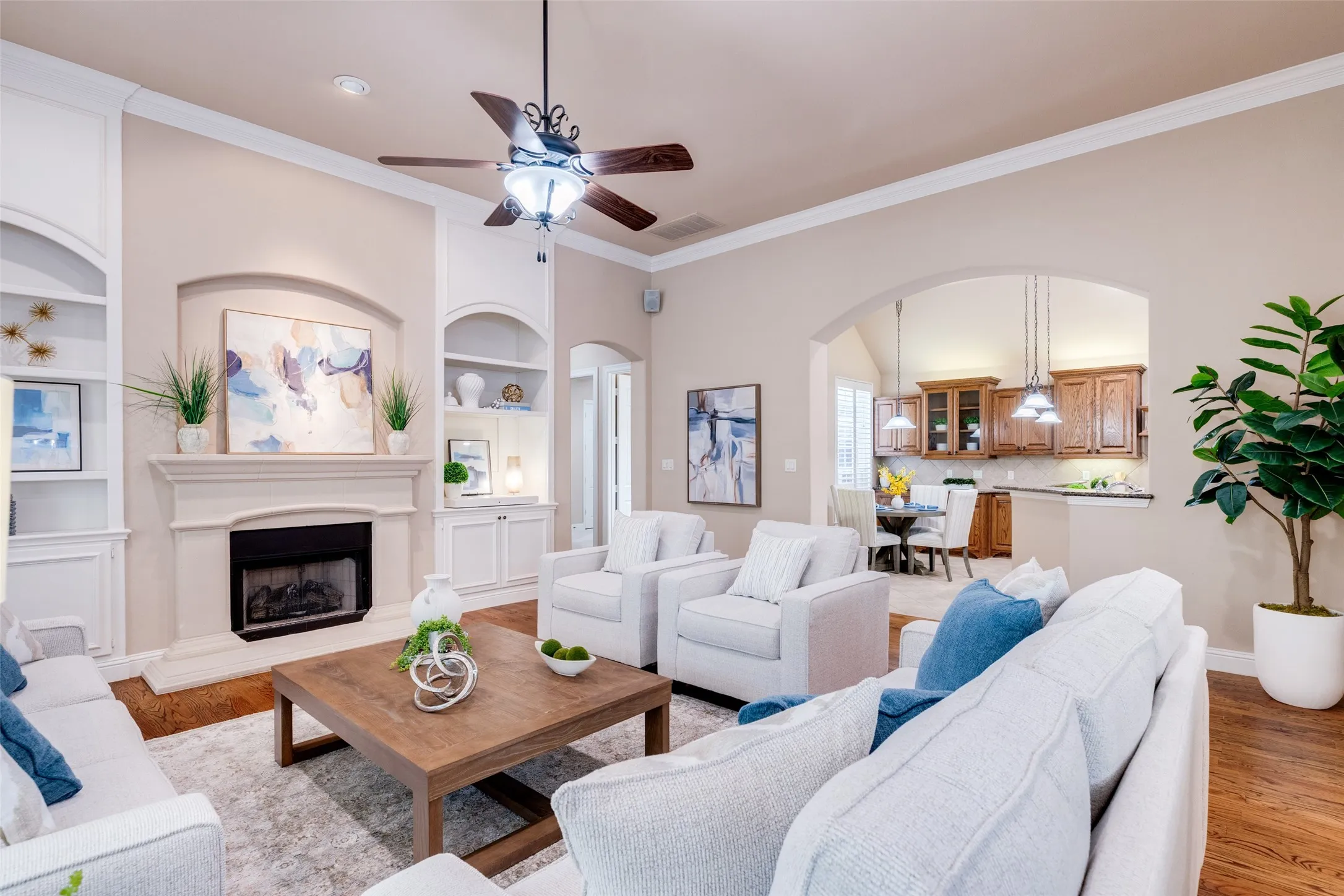 Single Family Residence For Sale in Collin County , 5652 Swisher Circle, Frisco, Texas 75034, 3 Bedroom, 4 Bathroom, 2 Garage spaces, 3,071 Sqft, built in 2002, mls#21276464, Real Estate Agent in Frisco, Homes For Sale in Collin county, Homes For Sale in Frisco, Realtor in Frisco Texas, Real Estate Brokerage Independent Realty Texas, Luminita Cordes Realtor