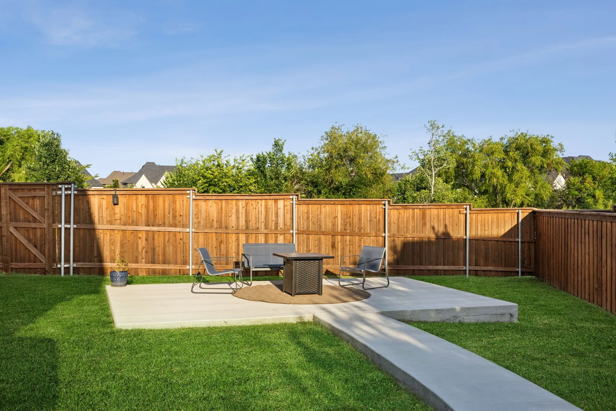 Single Family Residence For Sale in Collin County , 2944 Count Fleet Way, Celina, Texas 75009, 5 Bedroom, 5 Bathroom, 3 Garage spaces, 4,080 Sqft, built in 2023, mls#21285174, Real Estate Agent in Celina, Homes For Sale in Collin county, Homes For Sale in Celina, Realtor in Celina Texas, Real Estate Brokerage Independent Realty Texas, Luminita Cordes Realtor