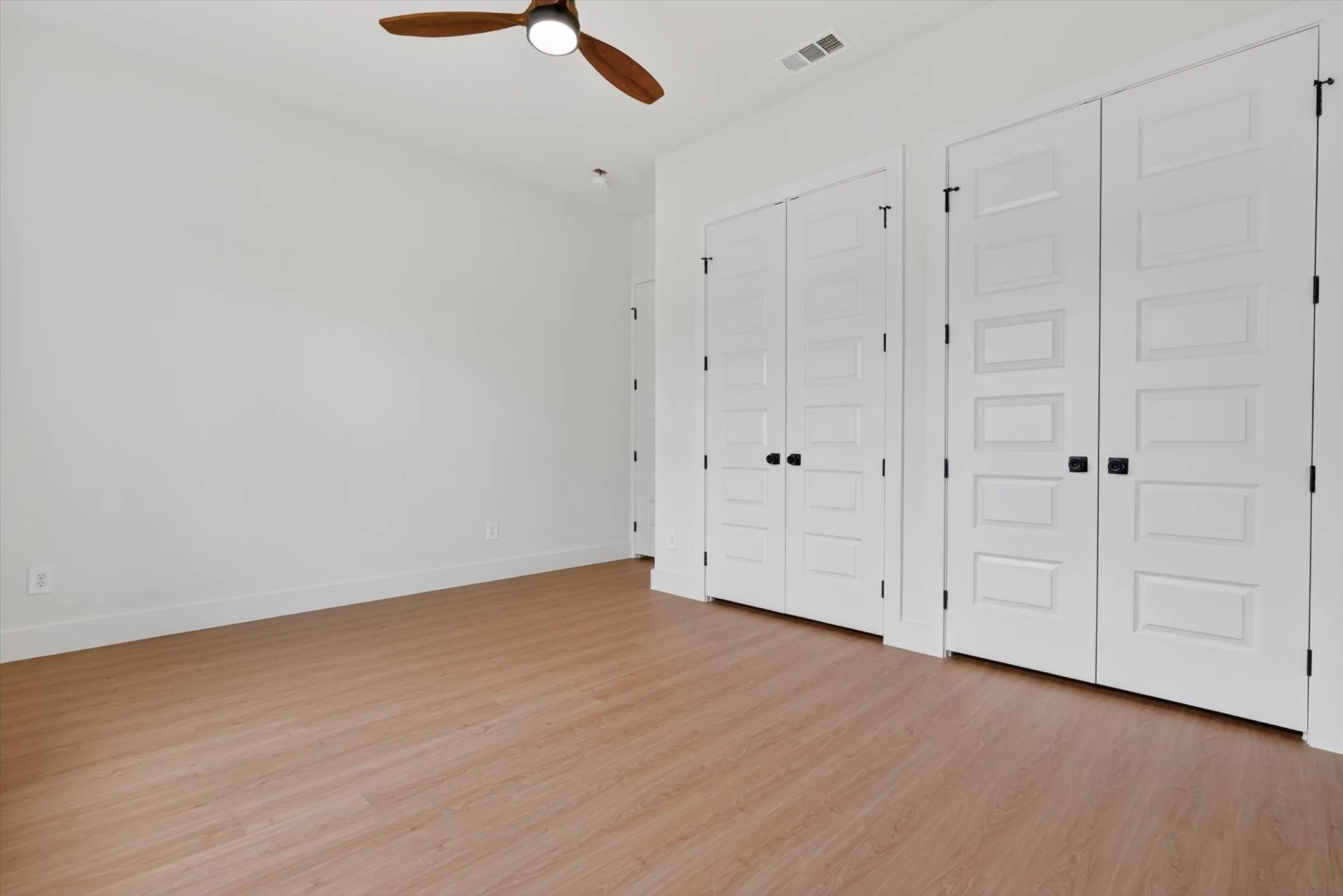 Single Family Residence For Sale in Kaufman County , 1009 Devonshire Drive S, Forney, Texas 75126, 5 Bedroom, 4 Bathroom, 3 Garage spaces, 3,391 Sqft, built in 2026, mls#21284071, Real Estate Agent in Forney, Homes For Sale in Kaufman county, Homes For Sale in Forney, Realtor in Forney Texas, Real Estate Brokerage Independent Realty Texas, Luminita Cordes Realtor