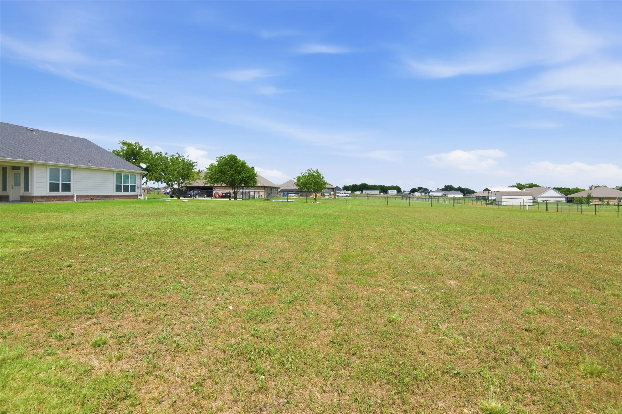 Single Family Residence For Sale in Johnson County , 6343 Rustic Edge Street, Godley, Texas 76044, 3 Bedroom, 2 Bathroom, 3 Garage spaces, 2,032 Sqft, built in 2020, mls#21284440, Real Estate Agent in Godley, Homes For Sale in Johnson county, Homes For Sale in Godley, Realtor in Godley Texas, Real Estate Brokerage Independent Realty Texas, Luminita Cordes Realtor