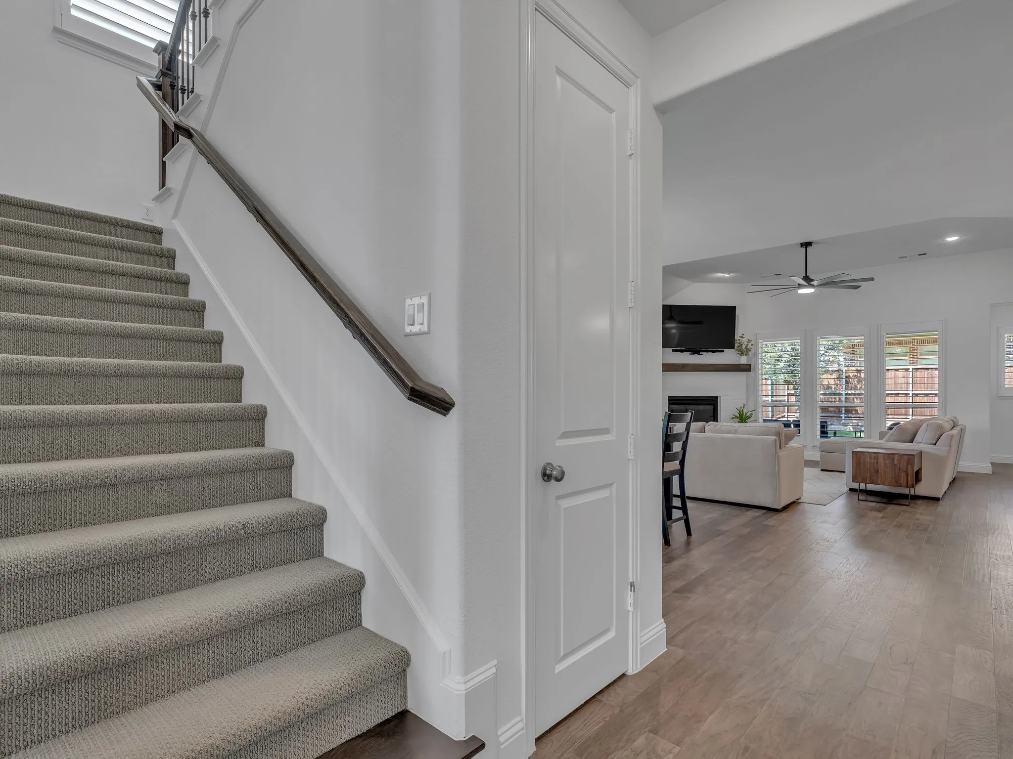 Single Family Residence For Sale in Collin County , 1041 Lone Grove Lane, Prosper, Texas 75078, 4 Bedroom, 3 Bathroom, 3 Garage spaces, 3,291 Sqft, built in 2020, mls#21285387, Real Estate Agent in Prosper, Homes For Sale in Collin county, Homes For Sale in Prosper, Realtor in Prosper Texas, Real Estate Brokerage Independent Realty Texas, Luminita Cordes Realtor