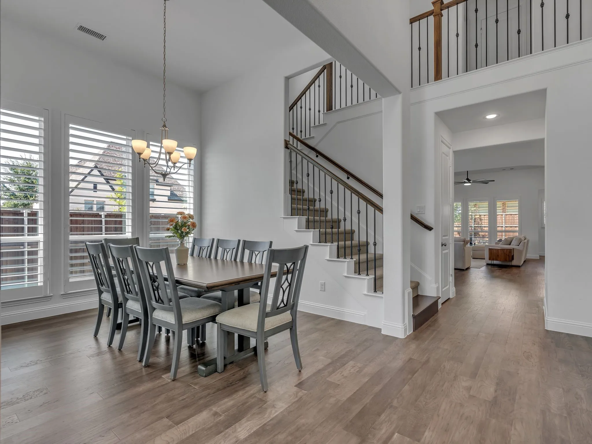 Single Family Residence For Sale in Collin County , 1041 Lone Grove Lane, Prosper, Texas 75078, 4 Bedroom, 3 Bathroom, 3 Garage spaces, 3,291 Sqft, built in 2020, mls#21285387, Real Estate Agent in Prosper, Homes For Sale in Collin county, Homes For Sale in Prosper, Realtor in Prosper Texas, Real Estate Brokerage Independent Realty Texas, Luminita Cordes Realtor