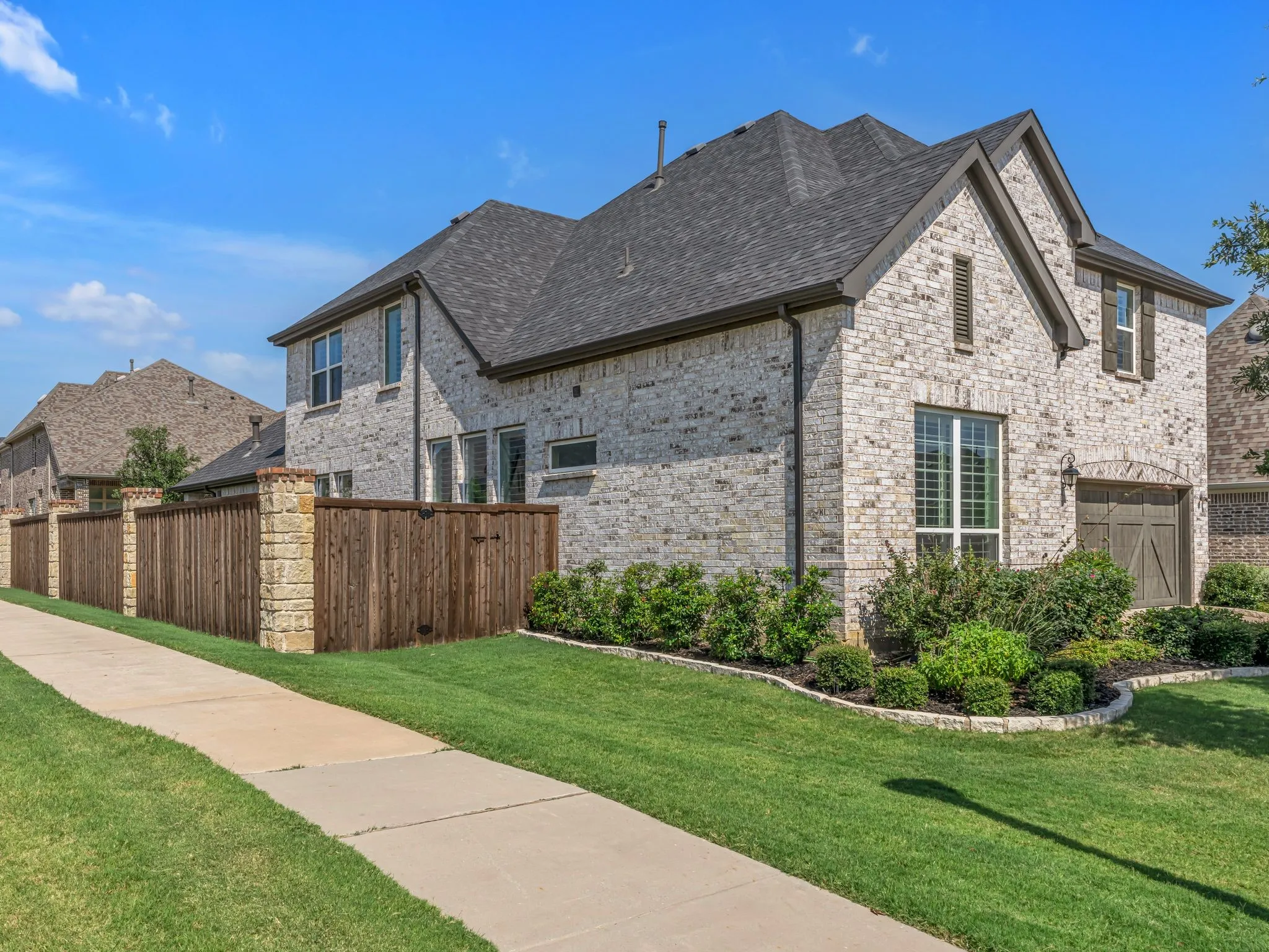 Single Family Residence For Sale in Collin County , 1041 Lone Grove Lane, Prosper, Texas 75078, 4 Bedroom, 3 Bathroom, 3 Garage spaces, 3,291 Sqft, built in 2020, mls#21285387, Real Estate Agent in Prosper, Homes For Sale in Collin county, Homes For Sale in Prosper, Realtor in Prosper Texas, Real Estate Brokerage Independent Realty Texas, Luminita Cordes Realtor
