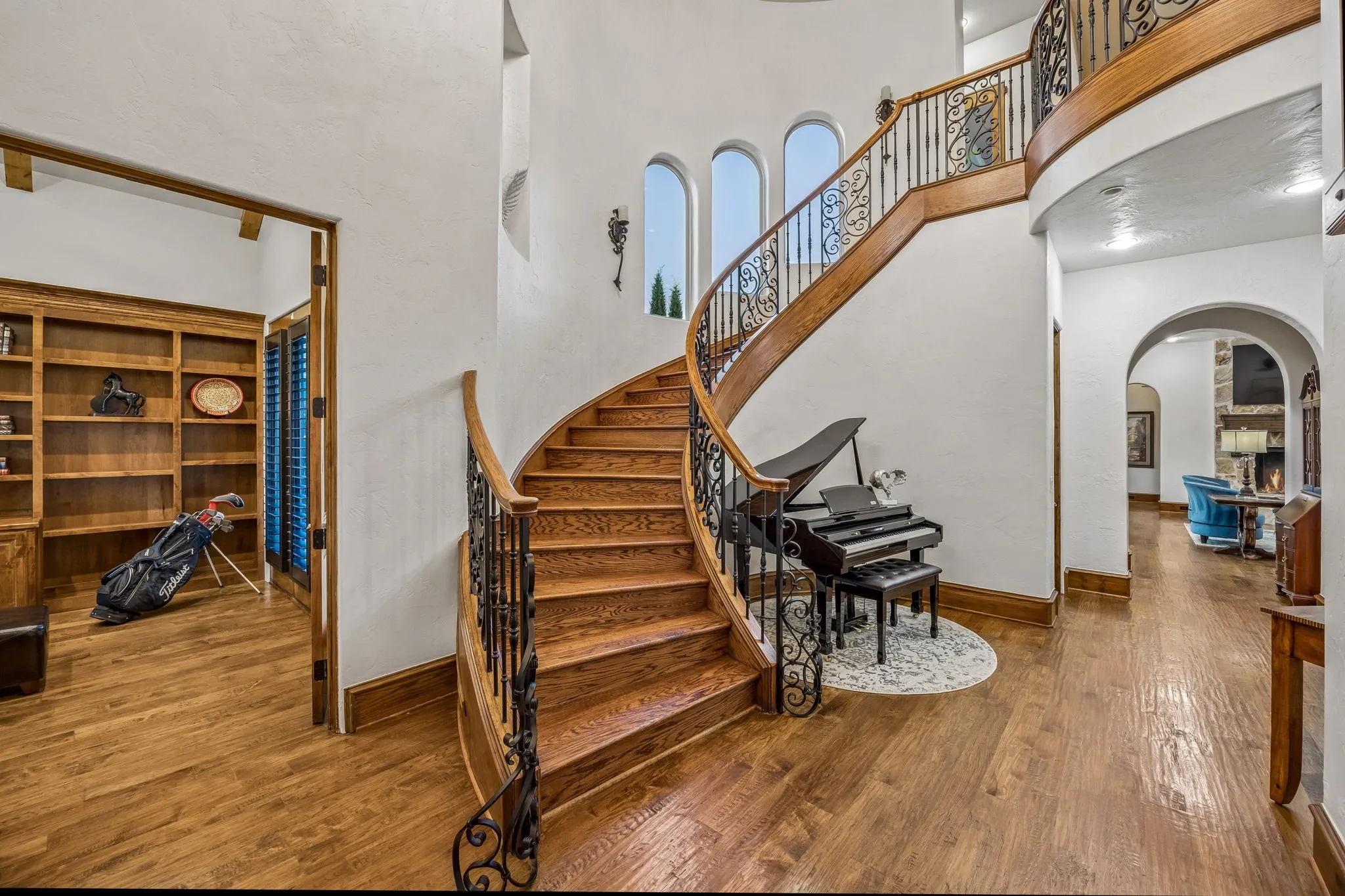 Single Family Residence For Sale in Collin County , 2870 Creekwood Lane, Prosper, Texas 75078, 4 Bedroom, 5 Bathroom, 3 Garage spaces, 4,675 Sqft, built in 2007, mls#21285038, Real Estate Agent in Prosper, Homes For Sale in Collin county, Homes For Sale in Prosper, Realtor in Prosper Texas, Real Estate Brokerage Independent Realty Texas, Luminita Cordes Realtor