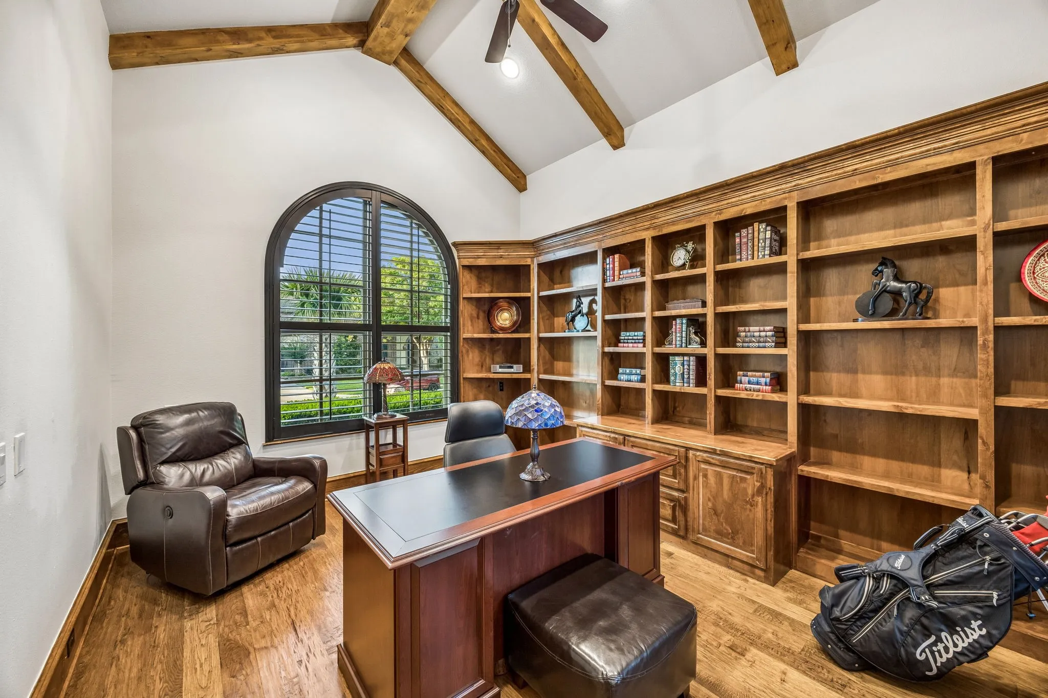 Single Family Residence For Sale in Collin County , 2870 Creekwood Lane, Prosper, Texas 75078, 4 Bedroom, 5 Bathroom, 3 Garage spaces, 4,675 Sqft, built in 2007, mls#21285038, Real Estate Agent in Prosper, Homes For Sale in Collin county, Homes For Sale in Prosper, Realtor in Prosper Texas, Real Estate Brokerage Independent Realty Texas, Luminita Cordes Realtor