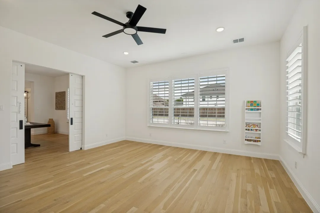 Single Family Residence For Sale in Collin County , 2511 Elaine Drive, Wylie, Texas 75098, 5 Bedroom, 5 Bathroom, 3 Garage spaces, 4,523 Sqft, built in 2022, mls#21266294, Real Estate Agent in Wylie, Homes For Sale in Collin county, Homes For Sale in Wylie, Realtor in Wylie Texas, Real Estate Brokerage Independent Realty Texas, Luminita Cordes Realtor