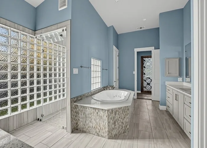 Single Family Residence For Sale in Grayson County , 1264 BALLARD Road, Van Alstyne, Texas 75495, 3 Bedroom, 4 Bathroom, 5 Garage spaces, 3,550 Sqft, built in 2017, mls#21285410, Real Estate Agent in Van Alstyne, Homes For Sale in Grayson county, Homes For Sale in Van Alstyne, Realtor in Van Alstyne Texas, Real Estate Brokerage Independent Realty Texas, Luminita Cordes Realtor