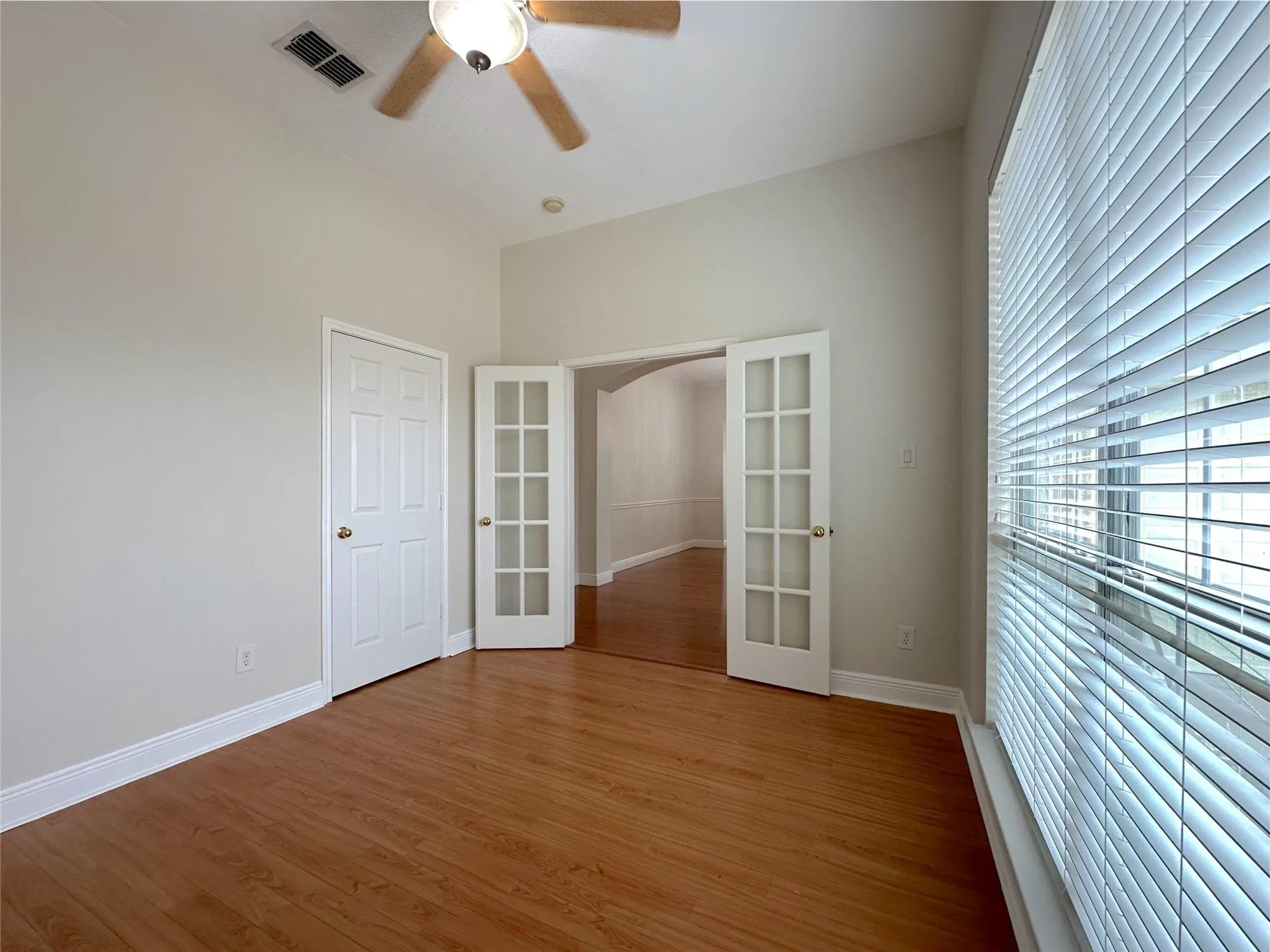Single Family Residence For Rent in Collin County , 1579 Poets Way, Allen, Texas 75002, 4 Bedrooms, 2 Bathrooms, 2 Garage spaces, 2,684 Sqft, built in 2005, Price $2,900, mls#21285449, Real Estate Agent in Allen, Homes For Rent in Collin county, Homes For Rent in Allen, Realtor in Allen Texas, Real Estate Brokerage Independent Realty Texas, Luminita Cordes Realtor
