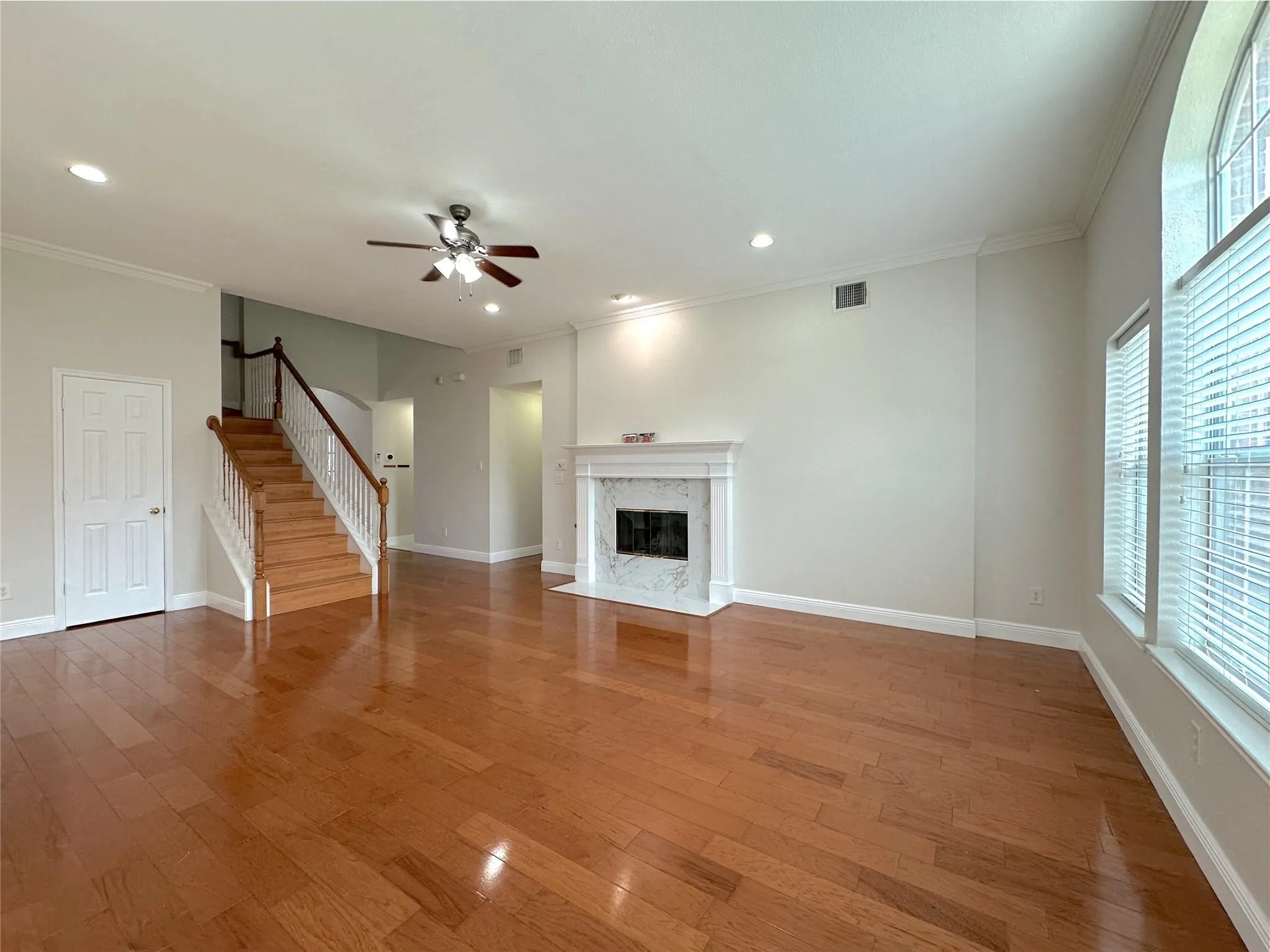 Single Family Residence For Rent in Collin County , 1579 Poets Way, Allen, Texas 75002, 4 Bedrooms, 2 Bathrooms, 2 Garage spaces, 2,684 Sqft, built in 2005, Price $2,900, mls#21285449, Real Estate Agent in Allen, Homes For Rent in Collin county, Homes For Rent in Allen, Realtor in Allen Texas, Real Estate Brokerage Independent Realty Texas, Luminita Cordes Realtor