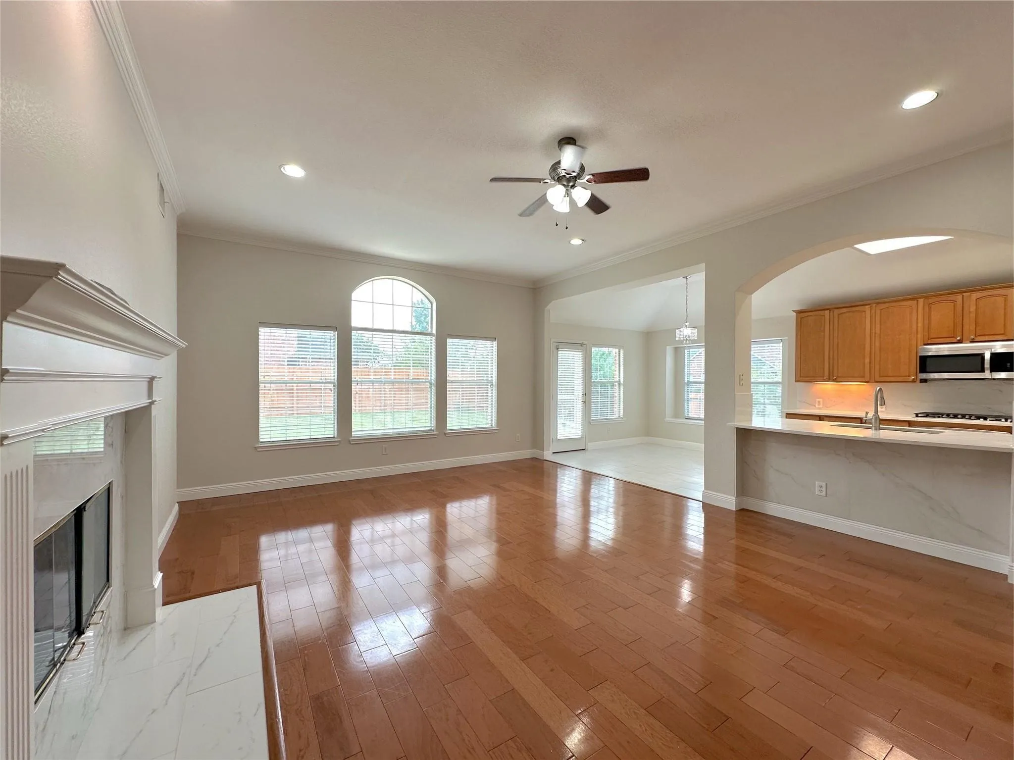 Single Family Residence For Rent in Collin County , 1579 Poets Way, Allen, Texas 75002, 4 Bedrooms, 2 Bathrooms, 2 Garage spaces, 2,684 Sqft, built in 2005, Price $2,900, mls#21285449, Real Estate Agent in Allen, Homes For Rent in Collin county, Homes For Rent in Allen, Realtor in Allen Texas, Real Estate Brokerage Independent Realty Texas, Luminita Cordes Realtor