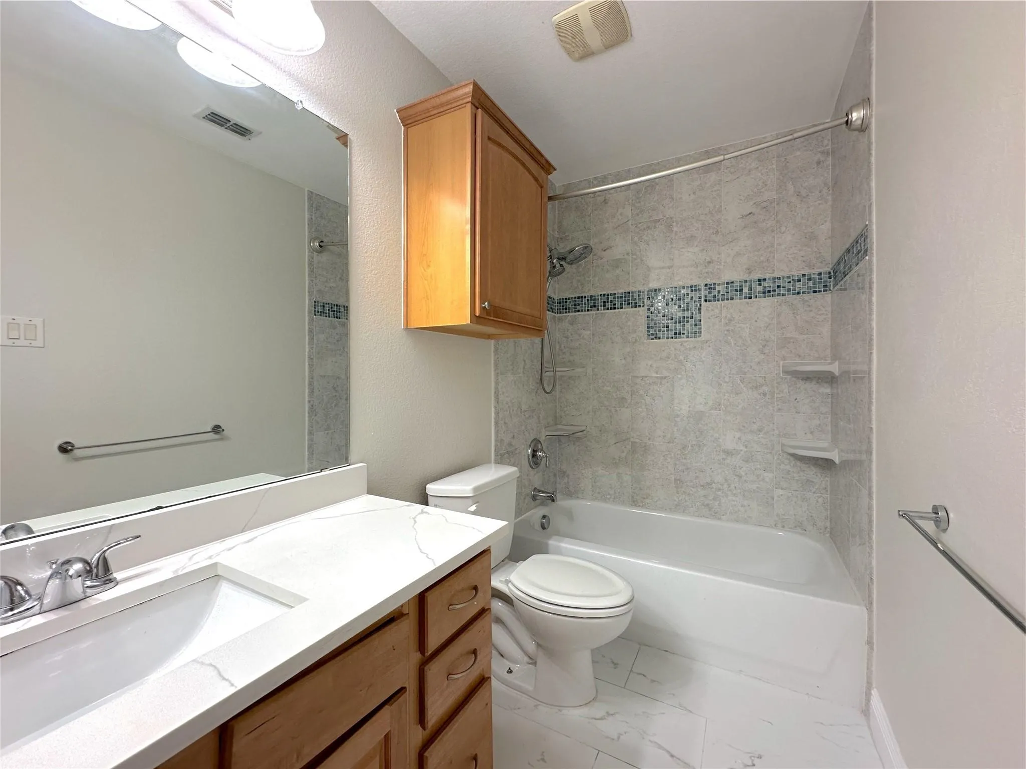 Single Family Residence For Rent in Collin County , 1579 Poets Way, Allen, Texas 75002, 4 Bedrooms, 2 Bathrooms, 2 Garage spaces, 2,684 Sqft, built in 2005, Price $2,900, mls#21285449, Real Estate Agent in Allen, Homes For Rent in Collin county, Homes For Rent in Allen, Realtor in Allen Texas, Real Estate Brokerage Independent Realty Texas, Luminita Cordes Realtor