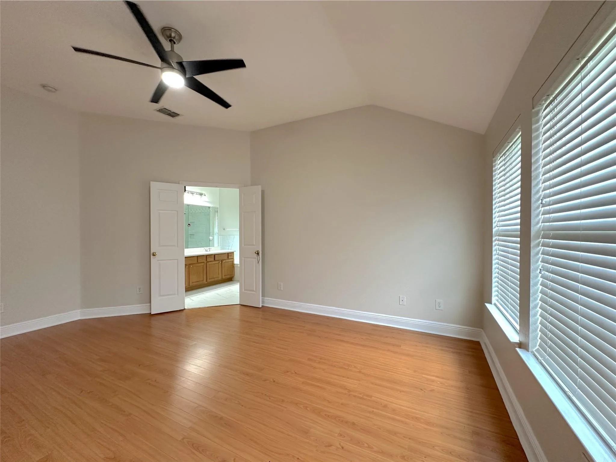 Single Family Residence For Rent in Collin County , 1579 Poets Way, Allen, Texas 75002, 4 Bedrooms, 2 Bathrooms, 2 Garage spaces, 2,684 Sqft, built in 2005, Price $2,900, mls#21285449, Real Estate Agent in Allen, Homes For Rent in Collin county, Homes For Rent in Allen, Realtor in Allen Texas, Real Estate Brokerage Independent Realty Texas, Luminita Cordes Realtor