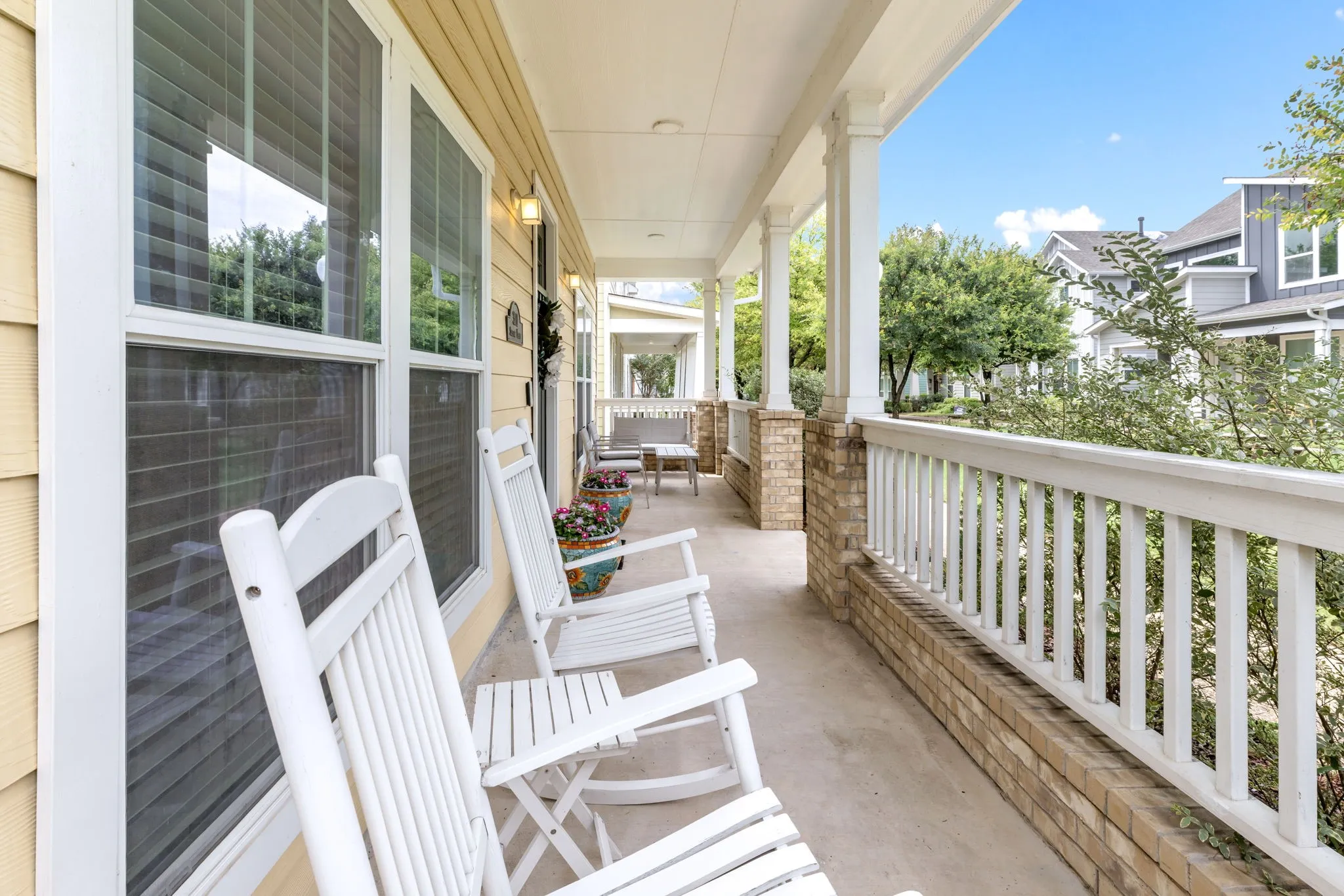 Single Family Residence For Sale in Dallas County , 3711 Sistine Mews, Dallas, Texas 75236, 3 Bedrooms, 2 Bathrooms, 2 Garage spaces, 1,747 Sqft, built in 2018, Price $399,999, mls#21285354, Real Estate Agent in Dallas, Homes For Sale in Dallas county, Homes For Sale in Dallas, Realtor in Dallas Texas, Real Estate Brokerage Independent Realty Texas, Luminita Cordes Realtor