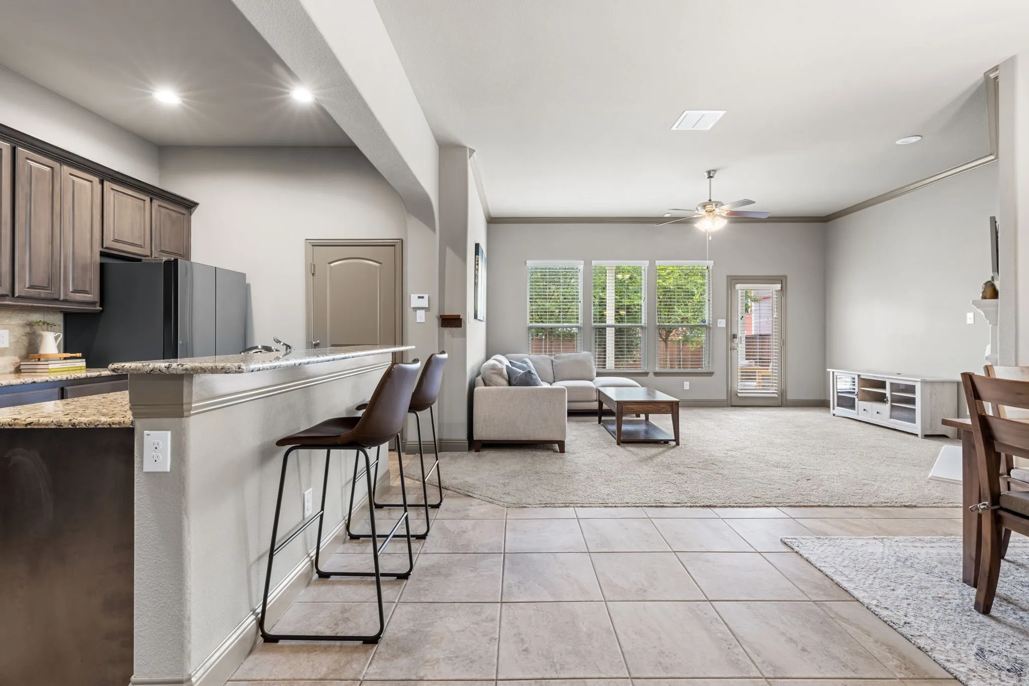 Single Family Residence For Sale in Dallas County , 3711 Sistine Mews, Dallas, Texas 75236, 3 Bedrooms, 2 Bathrooms, 2 Garage spaces, 1,747 Sqft, built in 2018, Price $399,999, mls#21285354, Real Estate Agent in Dallas, Homes For Sale in Dallas county, Homes For Sale in Dallas, Realtor in Dallas Texas, Real Estate Brokerage Independent Realty Texas, Luminita Cordes Realtor