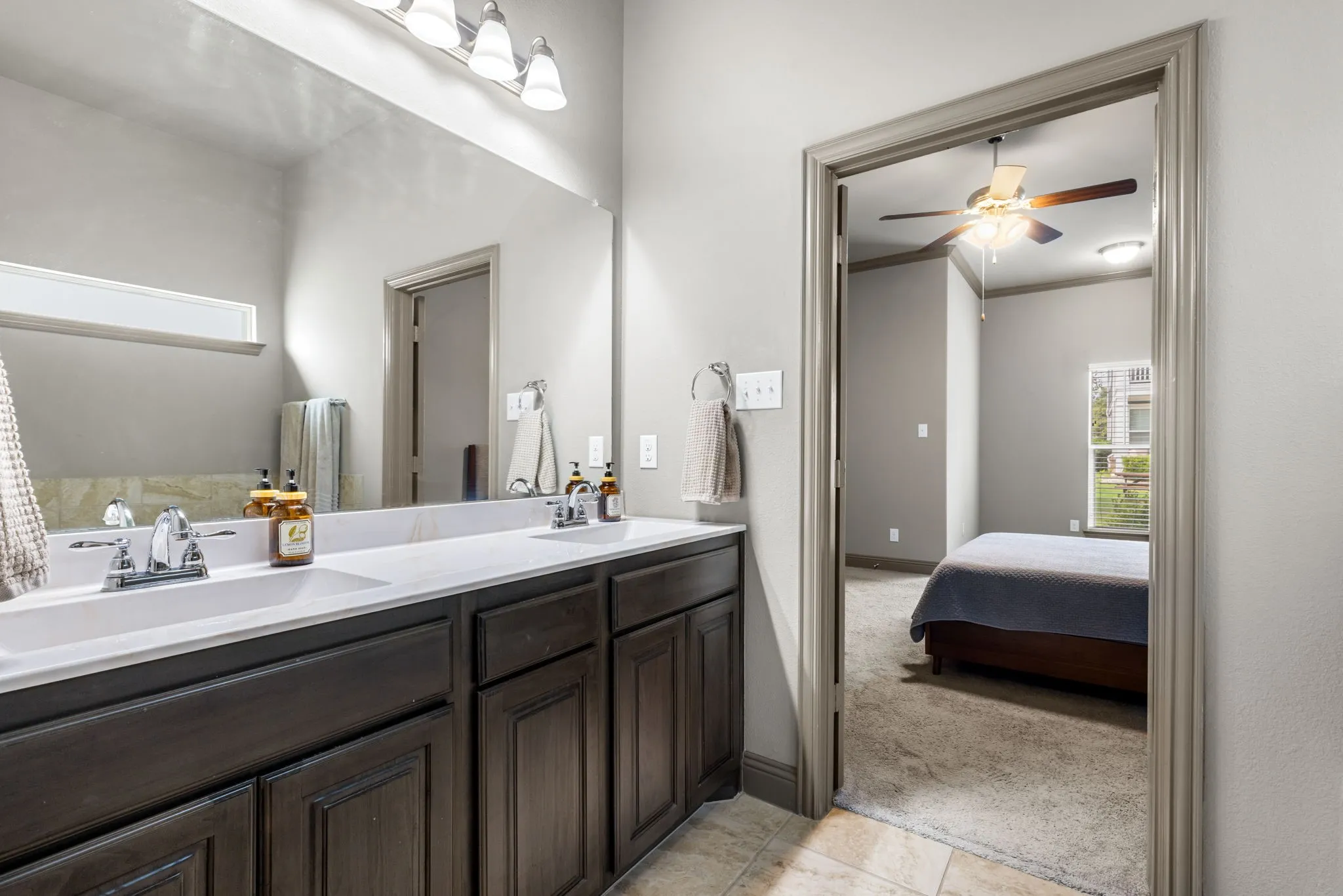 Single Family Residence For Sale in Dallas County , 3711 Sistine Mews, Dallas, Texas 75236, 3 Bedrooms, 2 Bathrooms, 2 Garage spaces, 1,747 Sqft, built in 2018, Price $399,999, mls#21285354, Real Estate Agent in Dallas, Homes For Sale in Dallas county, Homes For Sale in Dallas, Realtor in Dallas Texas, Real Estate Brokerage Independent Realty Texas, Luminita Cordes Realtor