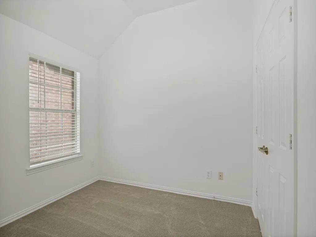 Single Family Residence For Sale in Collin County , 2028 Ravenhurst Drive, Allen, Texas 75013, 4 Bedroom, 2 Bathroom, 2 Garage spaces, 2,030 Sqft, built in 1996, mls#21282428, Real Estate Agent in Allen, Homes For Sale in Collin county, Homes For Sale in Allen, Realtor in Allen Texas, Real Estate Brokerage Independent Realty Texas, Luminita Cordes Realtor