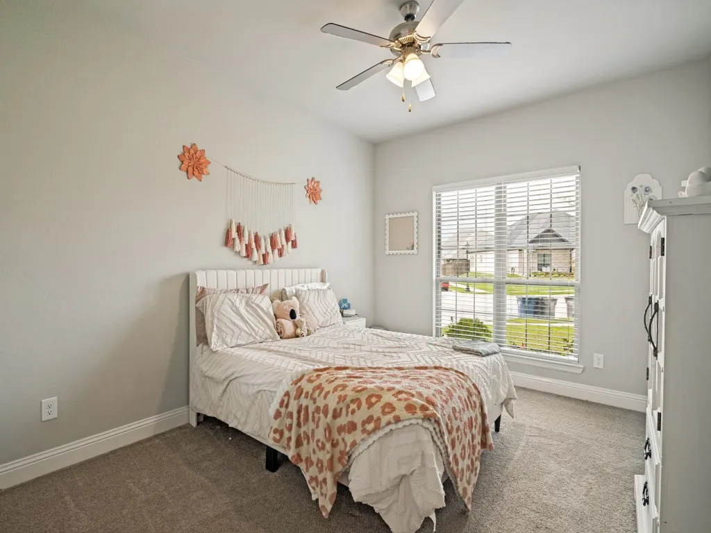 Single Family Residence For Sale in Collin County , 439 Cyprus Grove, Lavon, Texas 75166, 4 Bedroom, 3 Bathroom, 2 Garage spaces, 3,000 Sqft, built in 2023, mls#21285222, Real Estate Agent in Lavon, Homes For Sale in Collin county, Homes For Sale in Lavon, Realtor in Lavon Texas, Real Estate Brokerage Independent Realty Texas, Luminita Cordes Realtor