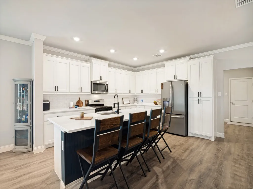 Single Family Residence For Sale in Collin County , 439 Cyprus Grove, Lavon, Texas 75166, 4 Bedroom, 3 Bathroom, 2 Garage spaces, 3,000 Sqft, built in 2023, mls#21285222, Real Estate Agent in Lavon, Homes For Sale in Collin county, Homes For Sale in Lavon, Realtor in Lavon Texas, Real Estate Brokerage Independent Realty Texas, Luminita Cordes Realtor