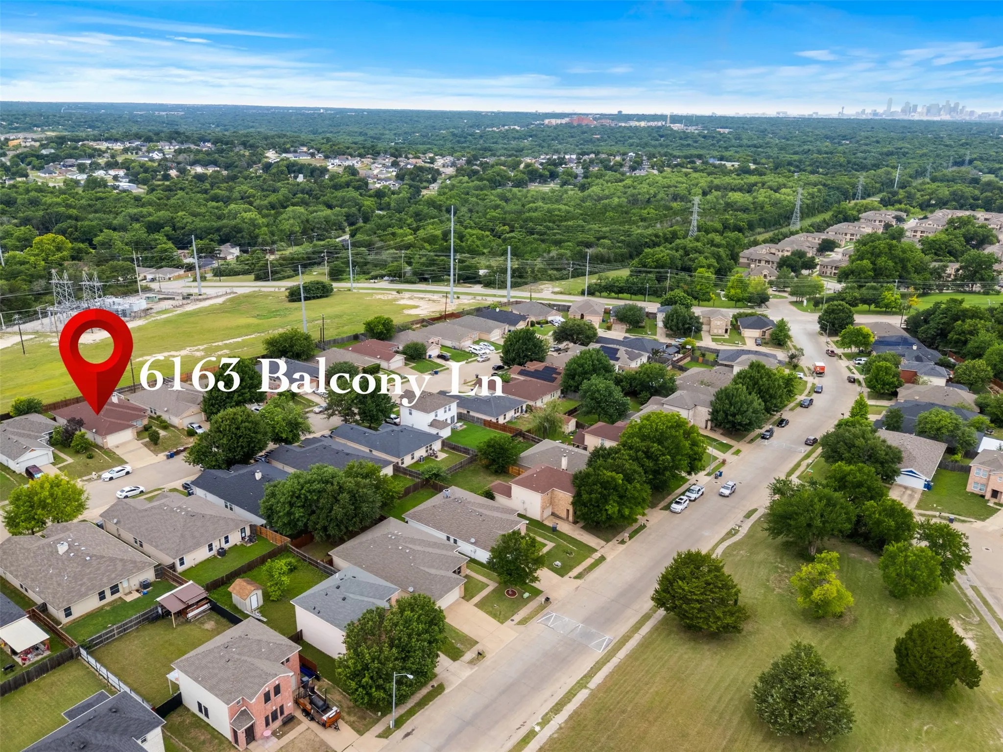 Single Family Residence For Sale in Dallas County , 6163 Balcony Lane, Dallas, Texas 75241, 4 Bedroom, 2 Bathroom, 2 Garage spaces, 1,872 Sqft, built in 2006, mls#21280084, Real Estate Agent in Dallas, Homes For Sale in Dallas county, Homes For Sale in Dallas, Realtor in Dallas Texas, Real Estate Brokerage Independent Realty Texas, Luminita Cordes Realtor
