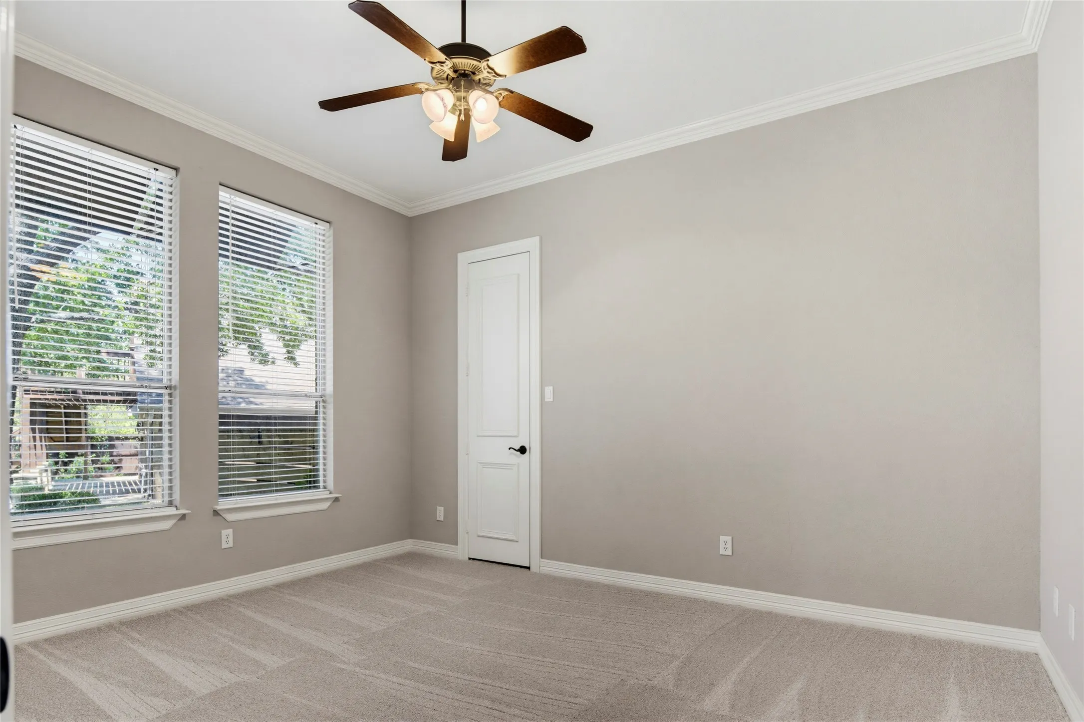 Downstairs guest room with walk-in closet and nearby full bathroom. 12' x 10'