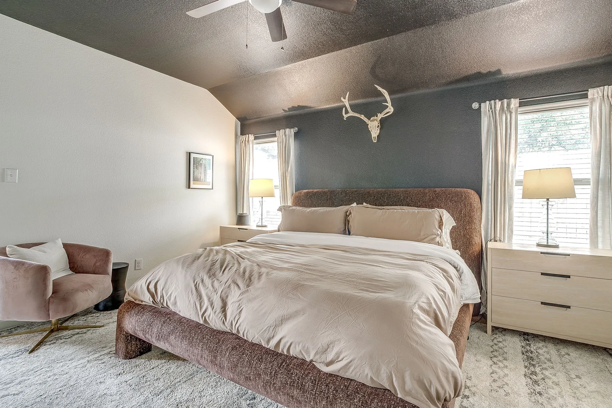 Single Family Residence For Sale in Parker County , 100 Tall Meadow Street, Azle, Texas 76020, 4 Bedroom, 2 Bathroom, 2 Garage spaces, 1,735 Sqft, built in 2015, mls#21285047, Real Estate Agent in Azle, Homes For Sale in Parker county, Homes For Sale in Azle, Realtor in Azle Texas, Real Estate Brokerage Independent Realty Texas, Luminita Cordes Realtor