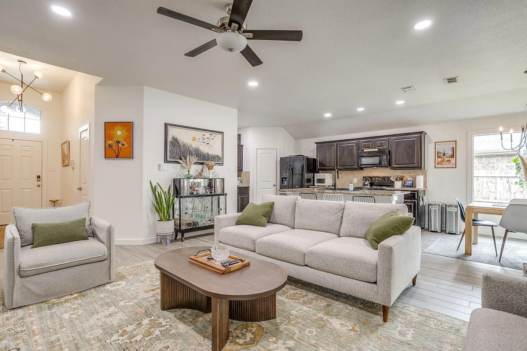 Single Family Residence For Sale in Parker County , 100 Tall Meadow Street, Azle, Texas 76020, 4 Bedroom, 2 Bathroom, 2 Garage spaces, 1,735 Sqft, built in 2015, mls#21285047, Real Estate Agent in Azle, Homes For Sale in Parker county, Homes For Sale in Azle, Realtor in Azle Texas, Real Estate Brokerage Independent Realty Texas, Luminita Cordes Realtor