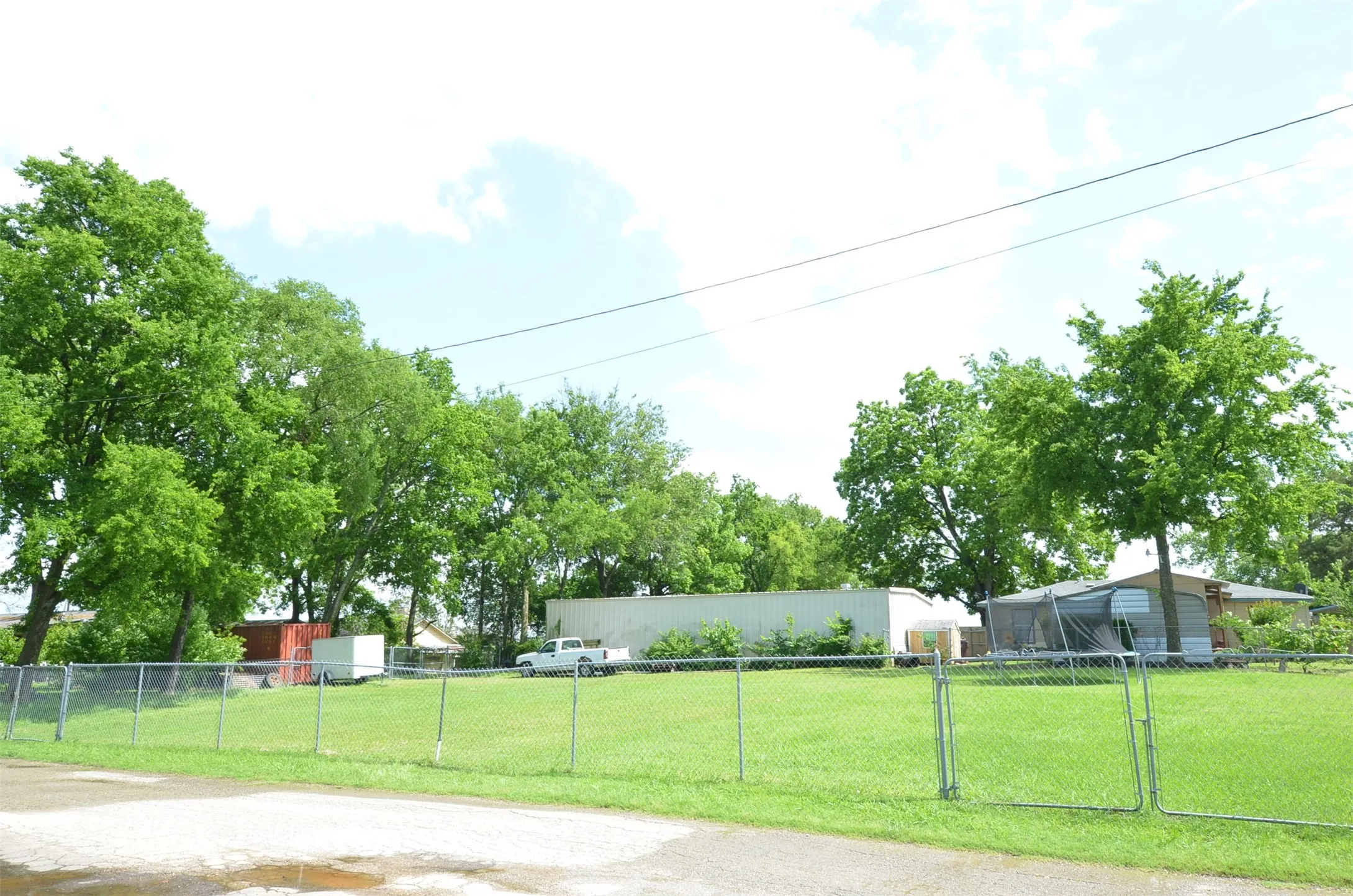 Business For Sale in Van Zandt County , 267 N Grand Saline Street, Canton, Texas 75103, 0, 0, Garage spaces, 0 Sqft, built in 1960, Price $325,000, mls#21285488, Real Estate Agent in Canton, Homes For Sale in Van Zandt county, Homes For Sale in Canton, Realtor in Canton Texas, Real Estate Brokerage Independent Realty Texas, Luminita Cordes Realtor