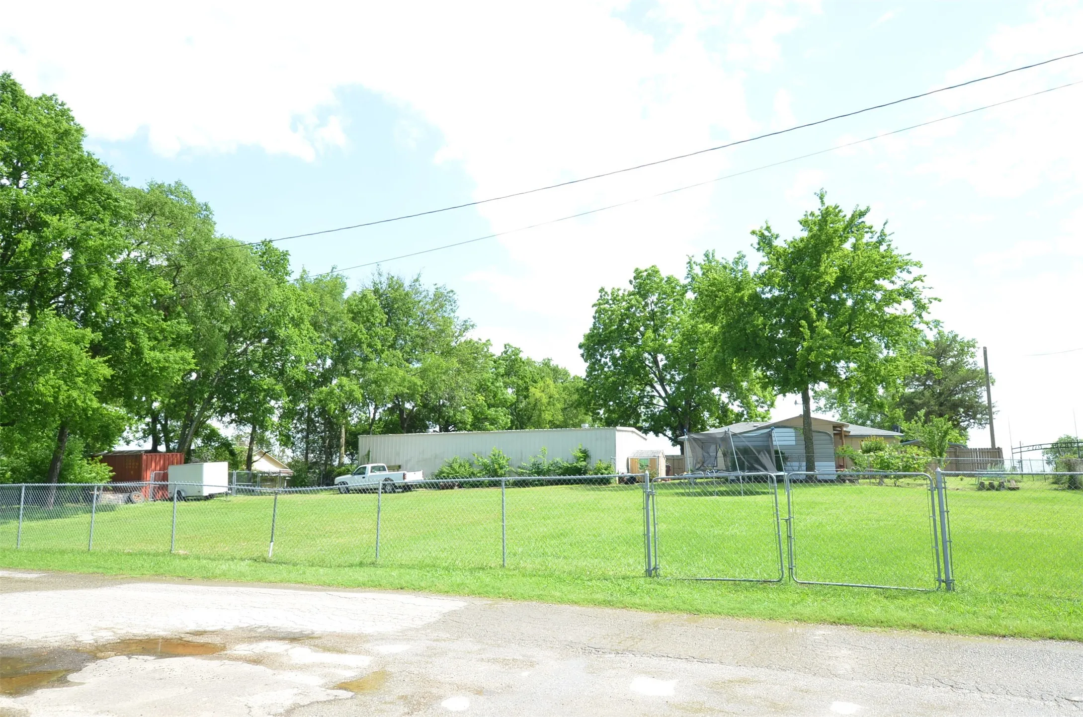 Business For Sale in Van Zandt County , 267 N Grand Saline Street, Canton, Texas 75103, 0, 0, Garage spaces, 0 Sqft, built in 1960, Price $325,000, mls#21285488, Real Estate Agent in Canton, Homes For Sale in Van Zandt county, Homes For Sale in Canton, Realtor in Canton Texas, Real Estate Brokerage Independent Realty Texas, Luminita Cordes Realtor