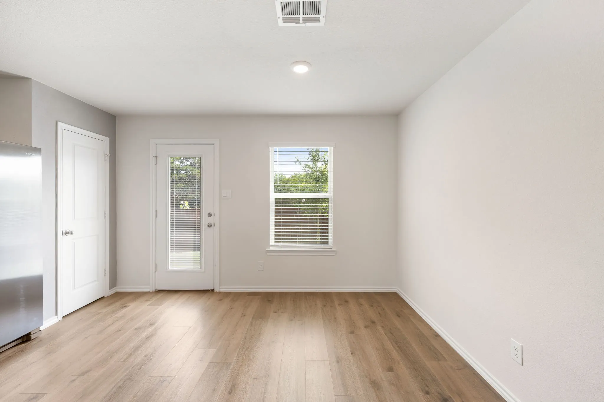 Single Family Residence For Sale in Hunt County , 202 Ashbrook Drive, Caddo Mills, Texas 75135, 4 Bedroom, 3 Bathroom, 2 Garage spaces, 2,120 Sqft, built in 2024, mls#21285374, Real Estate Agent in Caddo Mills, Homes For Sale in Hunt county, Homes For Sale in Caddo Mills, Realtor in Caddo Mills Texas, Real Estate Brokerage Independent Realty Texas, Luminita Cordes Realtor
