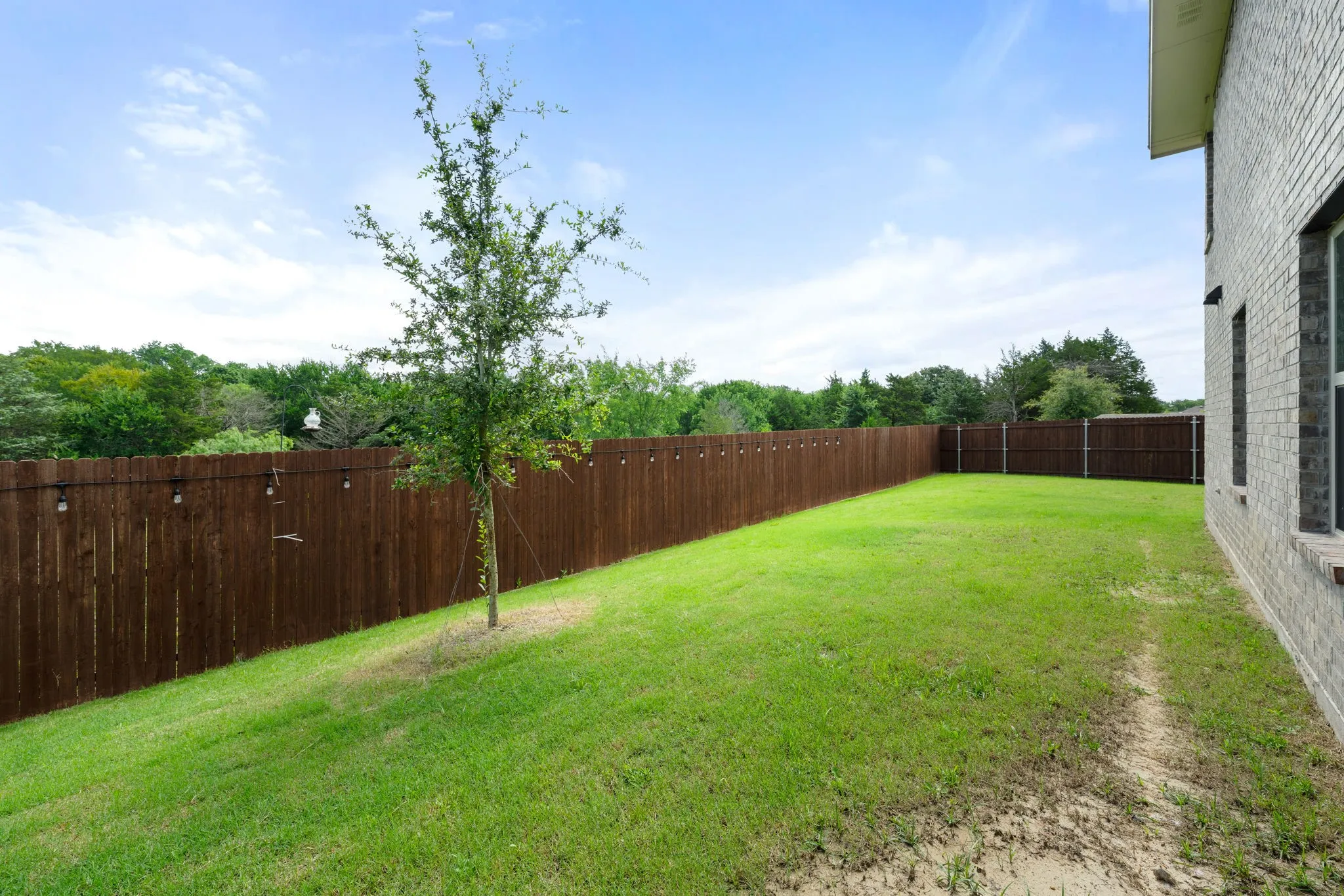 Single Family Residence For Sale in Hunt County , 202 Ashbrook Drive, Caddo Mills, Texas 75135, 4 Bedroom, 3 Bathroom, 2 Garage spaces, 2,120 Sqft, built in 2024, mls#21285374, Real Estate Agent in Caddo Mills, Homes For Sale in Hunt county, Homes For Sale in Caddo Mills, Realtor in Caddo Mills Texas, Real Estate Brokerage Independent Realty Texas, Luminita Cordes Realtor