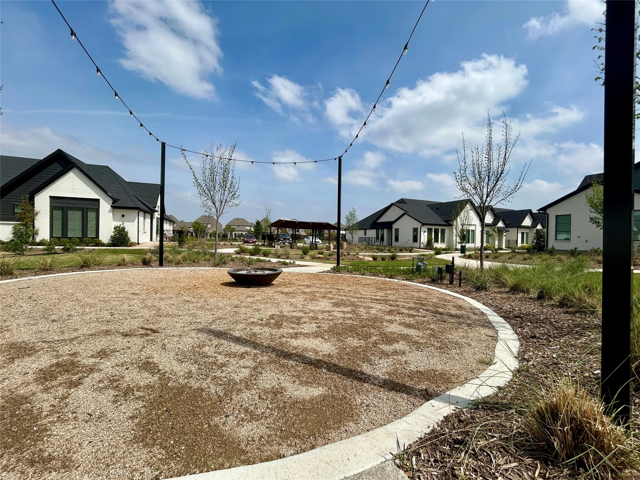 Townhouse For Rent in Tarrant County , 3116 Winter Rose Way RR # 38, Arlington, Texas 76005, 2 Bedroom, 2 Bathroom, 2 Garage spaces, 1,531 Sqft, built in 2023, mls#21285523, Real Estate Agent in Arlington, Homes For Rent in Tarrant county, Homes For Rent in Arlington, Realtor in Arlington Texas, Real Estate Brokerage Independent Realty Texas, Luminita Cordes Realtor