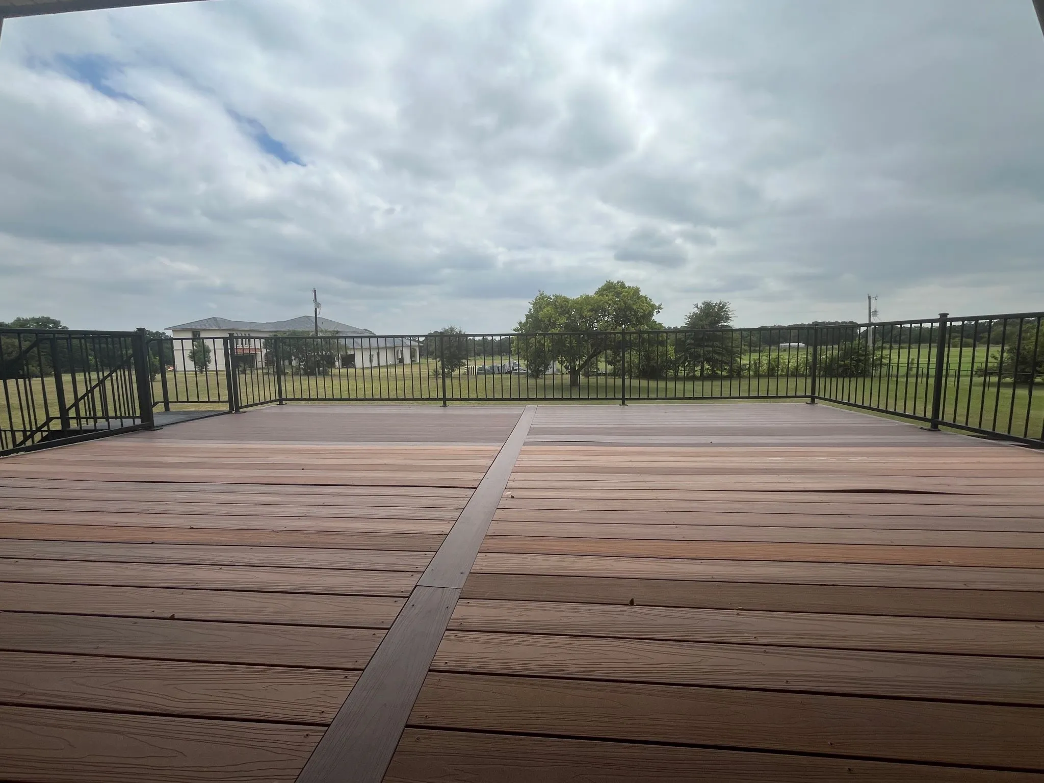 Single Family Residence For Sale in Denton County , 221 Timberview Court, Argyle, Texas 76226, 2 Bedroom, 2 Bathroom, 2 Garage spaces, 2,024 Sqft, built in 1984, mls#21260328, Real Estate Agent in Argyle, Homes For Sale in Denton county, Homes For Sale in Argyle, Realtor in Argyle Texas, Real Estate Brokerage Independent Realty Texas, Luminita Cordes Realtor