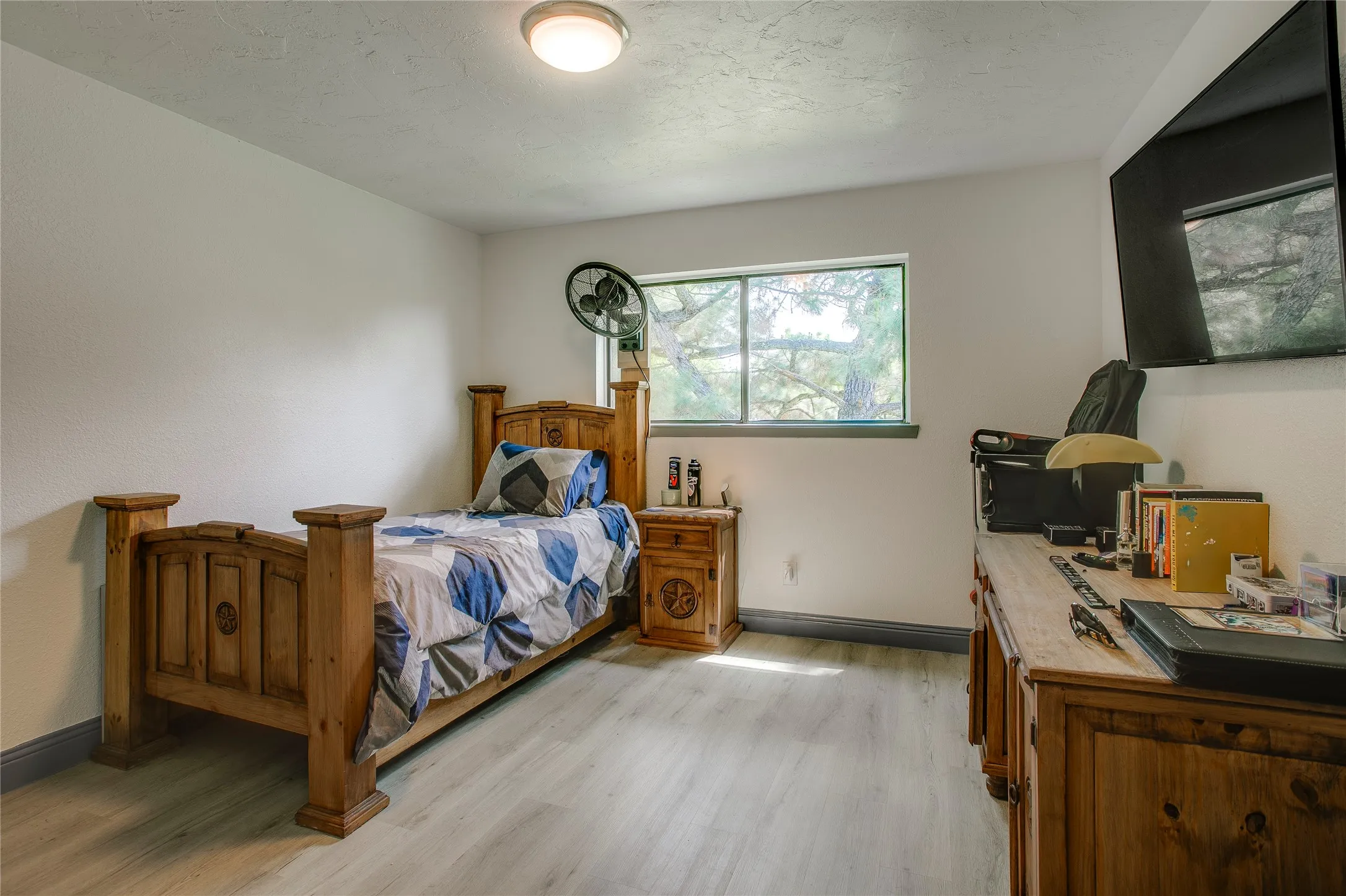 Single Family Residence For Sale in Dallas County , 628 S Walker Street, Mesquite, Texas 75149, 3 Bedroom, 2 Bathroom, 2 Garage spaces, 1,996 Sqft, built in 1984, mls#21279445, Real Estate Agent in Mesquite, Homes For Sale in Dallas county, Homes For Sale in Mesquite, Realtor in Mesquite Texas, Real Estate Brokerage Independent Realty Texas, Luminita Cordes Realtor