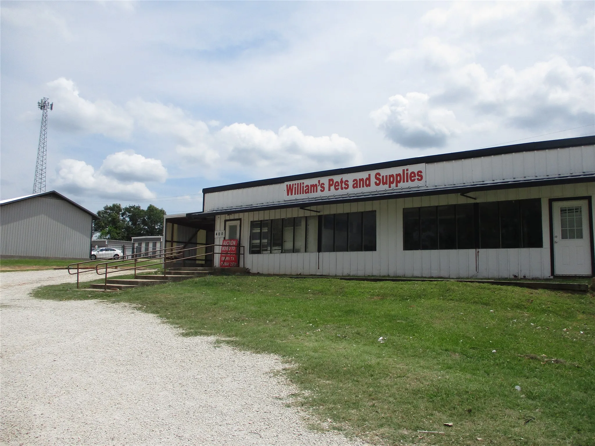 Retail For Sale in Rains County , 400 E. Lennon, Emory, Texas 75440, 0, 0, Garage spaces, 0 Sqft, built in 1985, mls#21285557, Real Estate Agent in Emory, Homes For Sale in Rains county, Homes For Sale in Emory, Realtor in Emory Texas, Real Estate Brokerage Independent Realty Texas, Luminita Cordes Realtor