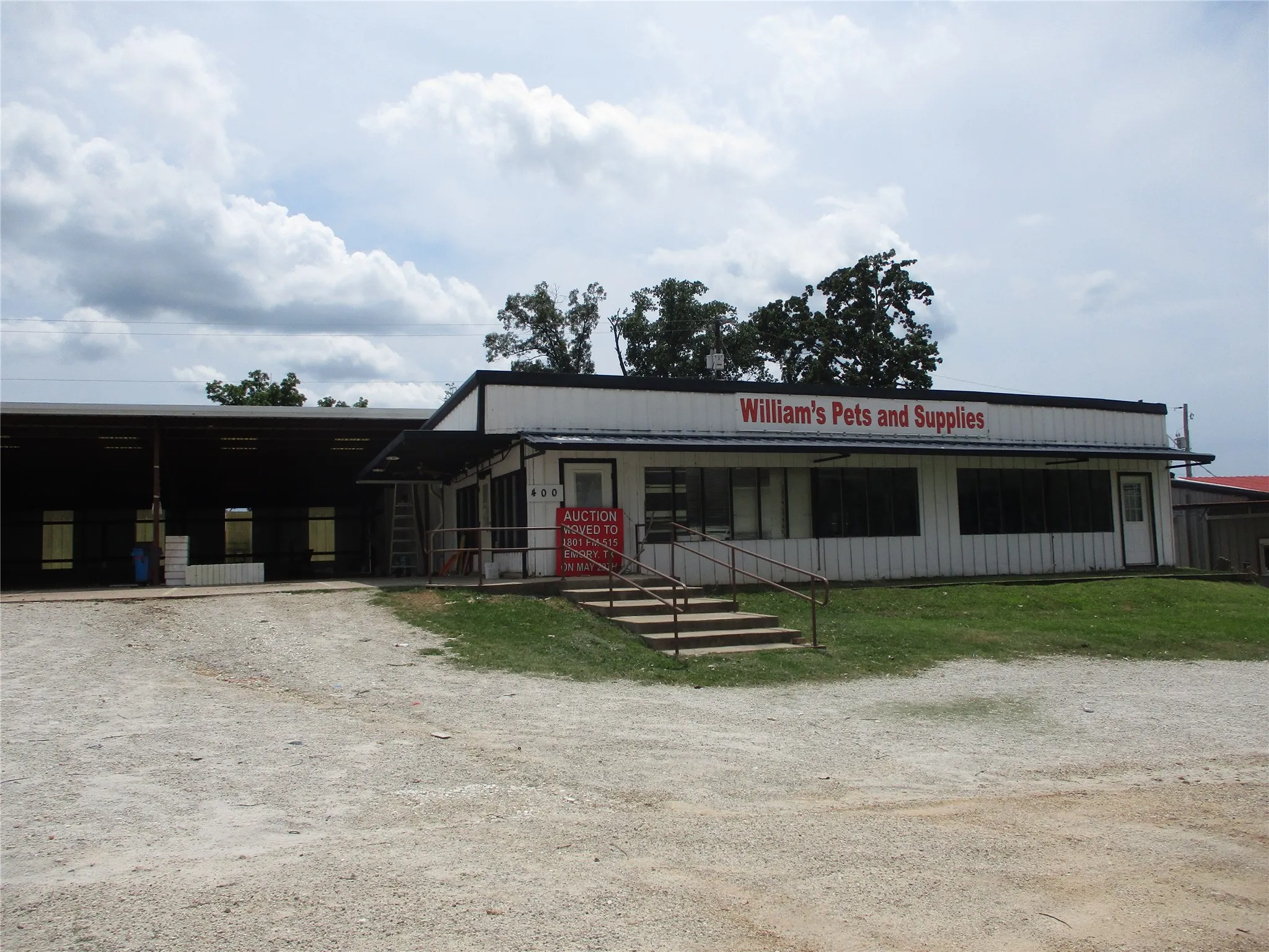 Retail For Sale in Rains County , 400 E. Lennon, Emory, Texas 75440, 0, 0, Garage spaces, 0 Sqft, built in 1985, mls#21285557, Real Estate Agent in Emory, Homes For Sale in Rains county, Homes For Sale in Emory, Realtor in Emory Texas, Real Estate Brokerage Independent Realty Texas, Luminita Cordes Realtor