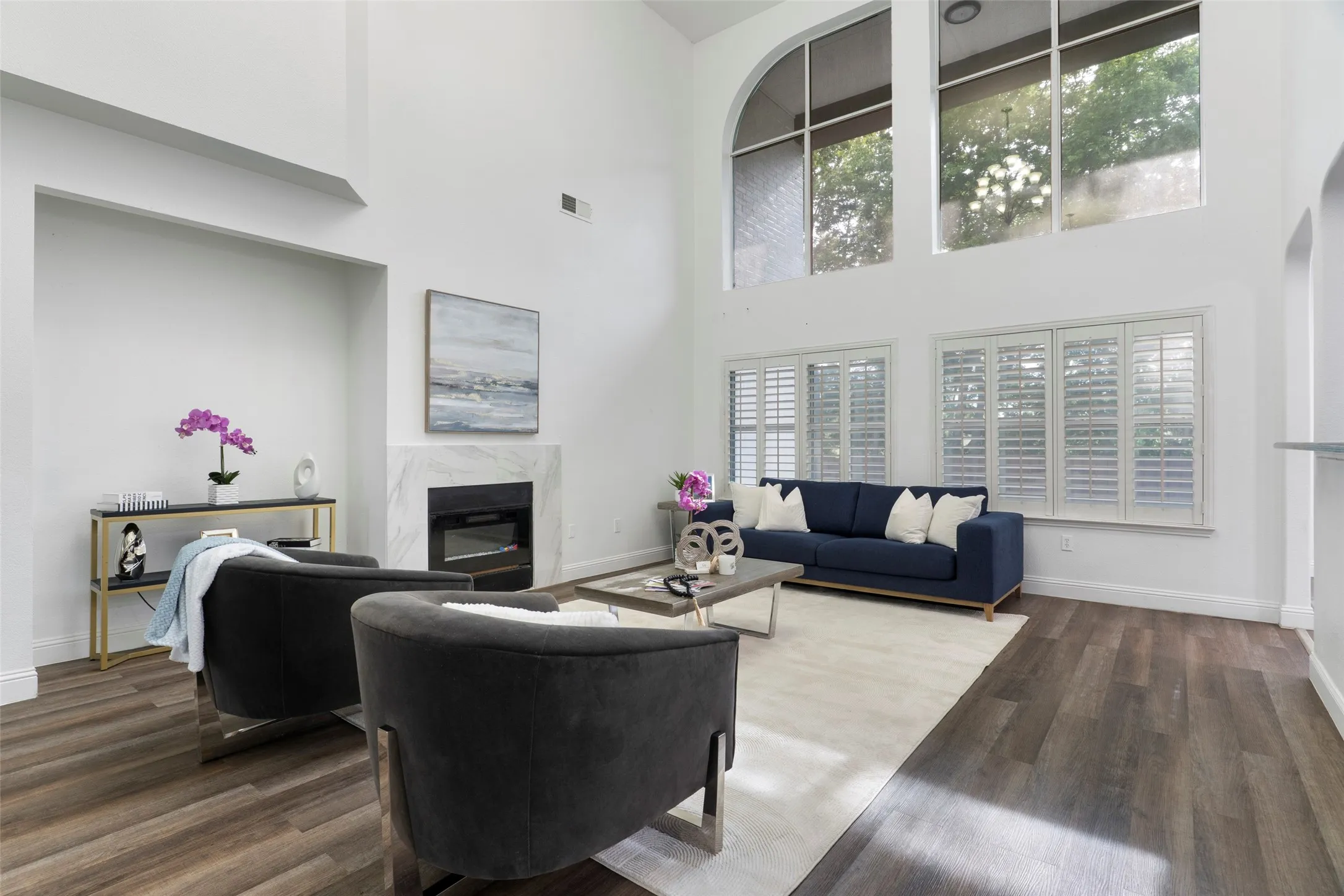 Single Family Residence For Sale in Collin County , 2019 Water Fall Way, Wylie, Texas 75098, 6 Bedroom, 4 Bathroom, 2 Garage spaces, 3,975 Sqft, built in 2007, mls#21285434, Real Estate Agent in Wylie, Homes For Sale in Collin county, Homes For Sale in Wylie, Realtor in Wylie Texas, Real Estate Brokerage Independent Realty Texas, Luminita Cordes Realtor